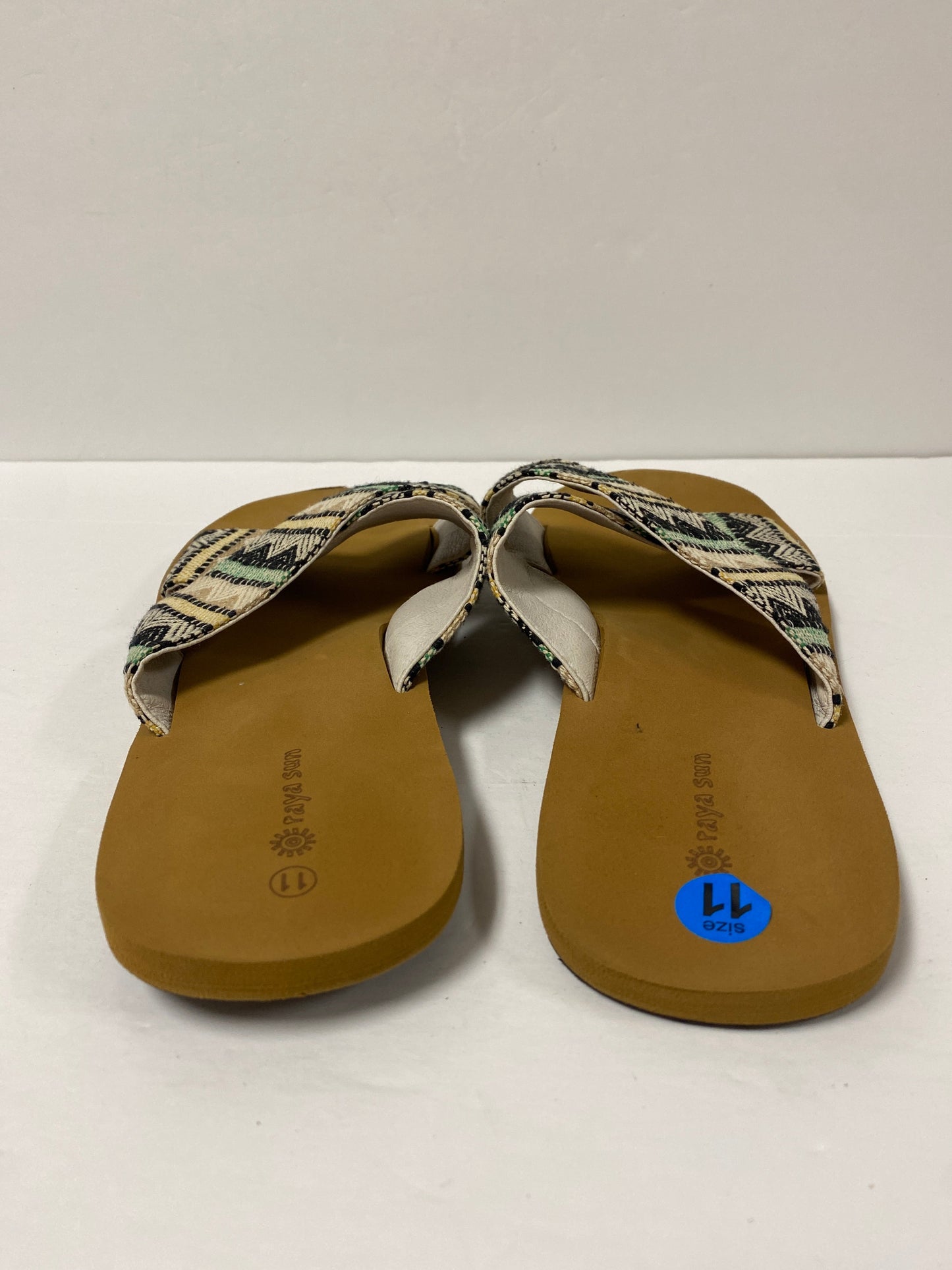 Sandals Flats By Clothes Mentor  Size: 11