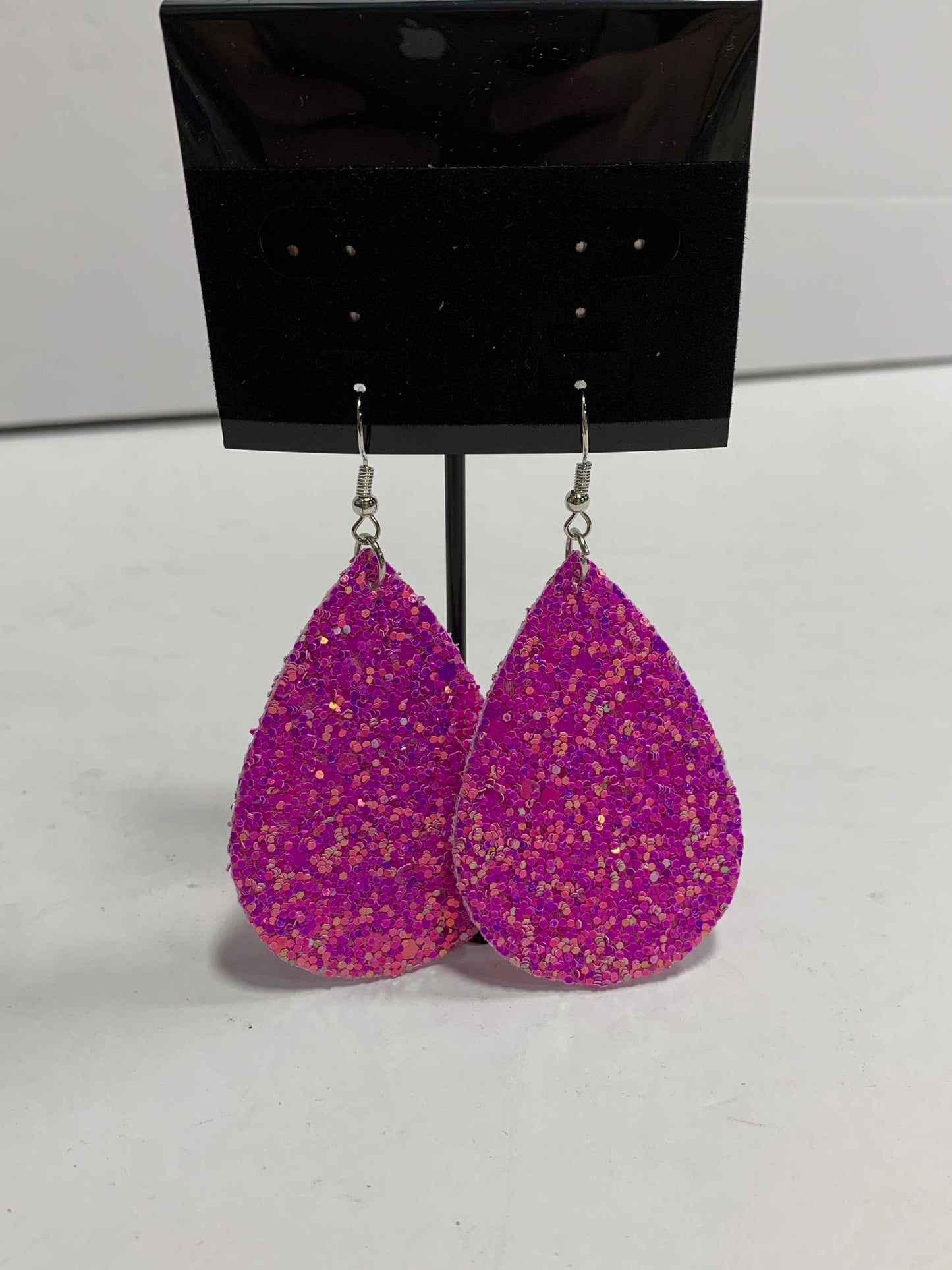 Earrings Dangle/drop By Clothes Mentor  Size: 1