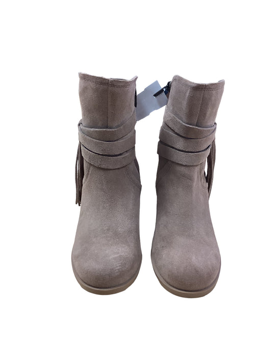 Boots Ankle Heels By Ugg  Size: 8