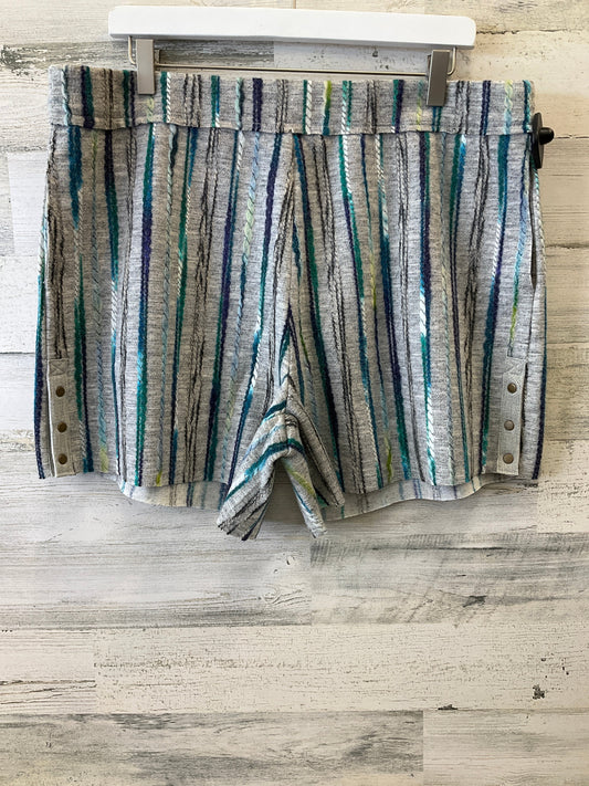 Shorts By Clothes Mentor  Size: 16