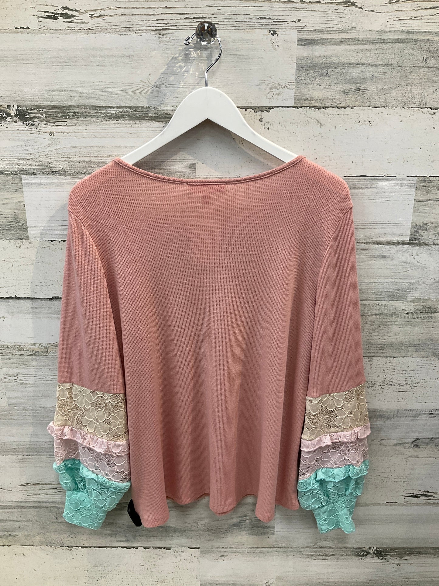 Top Long Sleeve By Clothes Mentor  Size: M