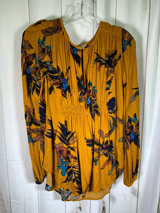 Top Long Sleeve By Miss Me  Size: M