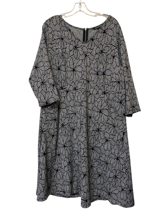 Dress Casual Midi By 41 Hawthorn  Size: 1x