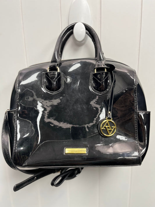 Handbag By Adrienne Vittadini  Size: Medium