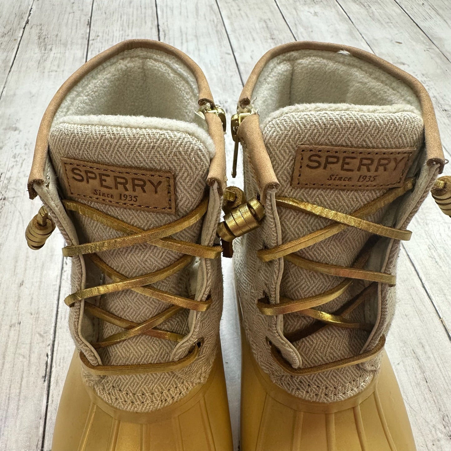 Boots Rain By Sperry  Size: 6