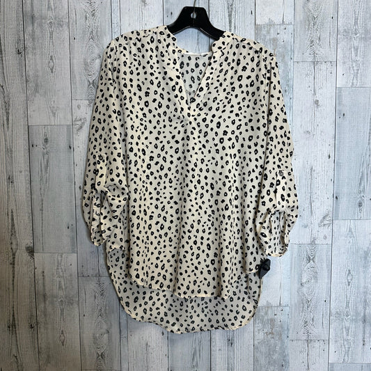 Top Long Sleeve By Lush  Size: M