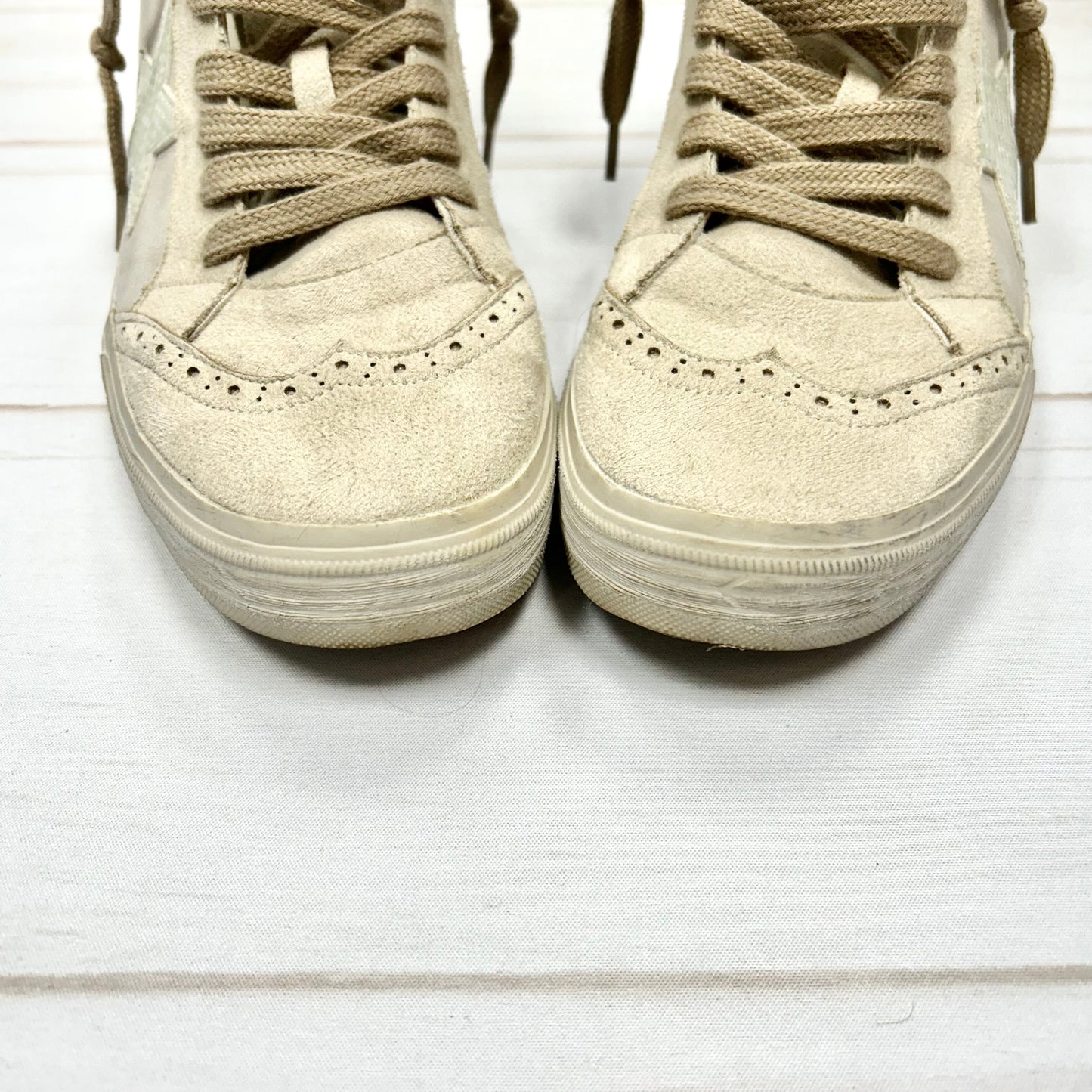 Shoes Sneakers By Shu Shop  Size: 9