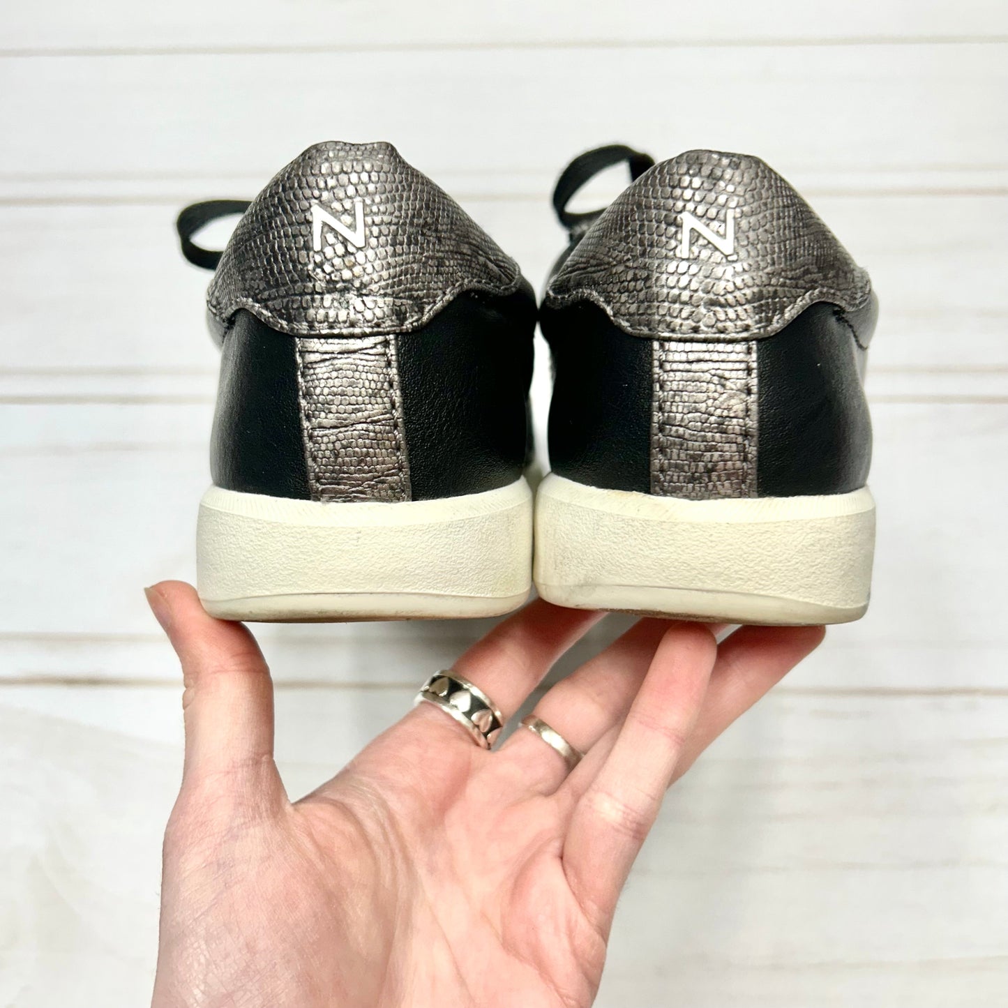 Shoes Sneakers By Naturalizer  Size: 8
