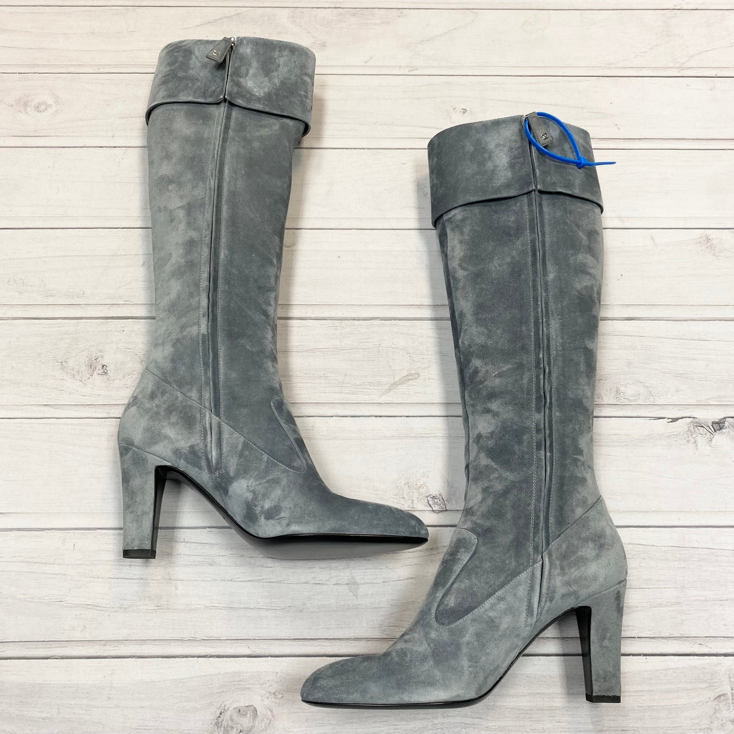 Boots Luxury Designer By Chanel  Size: 8.5