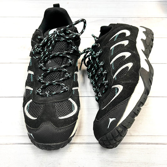 Shoes Athletic By Pacific Mt Size: 8.5