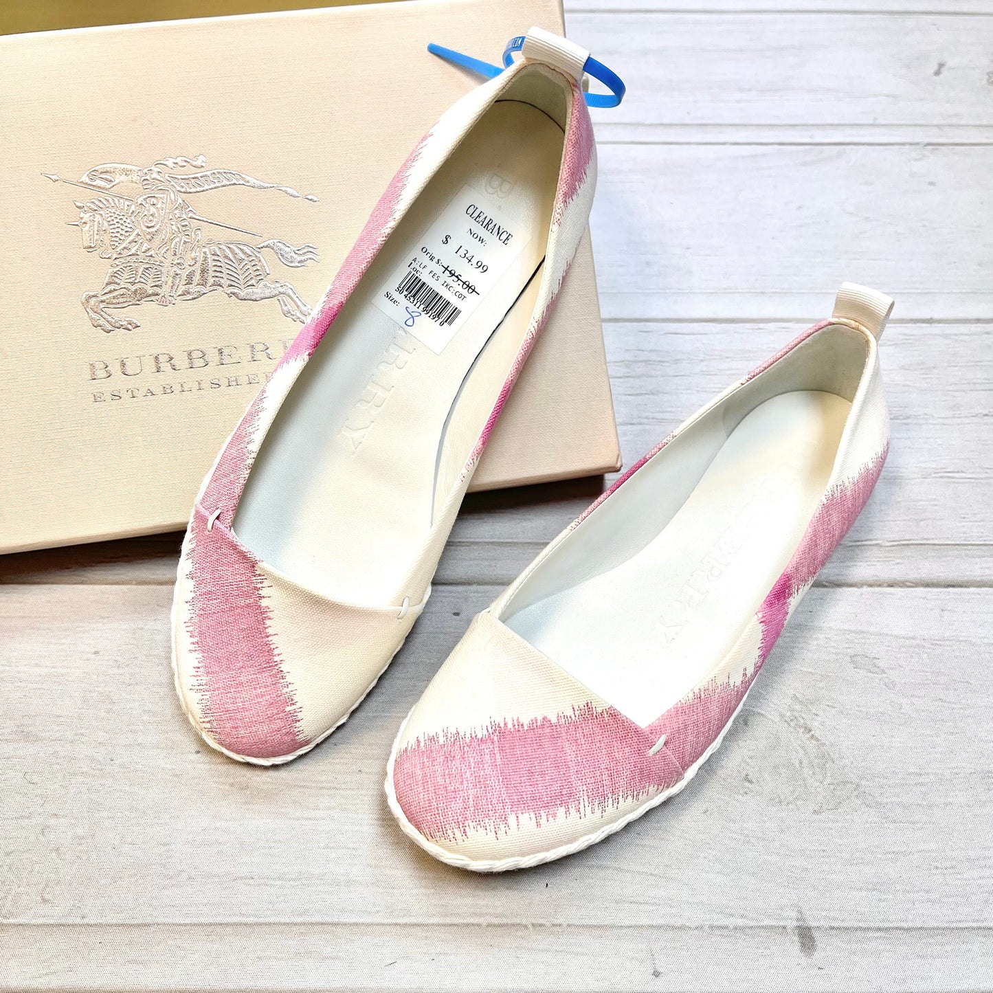 Shoes Luxury Designer By Burberry  Size: 8