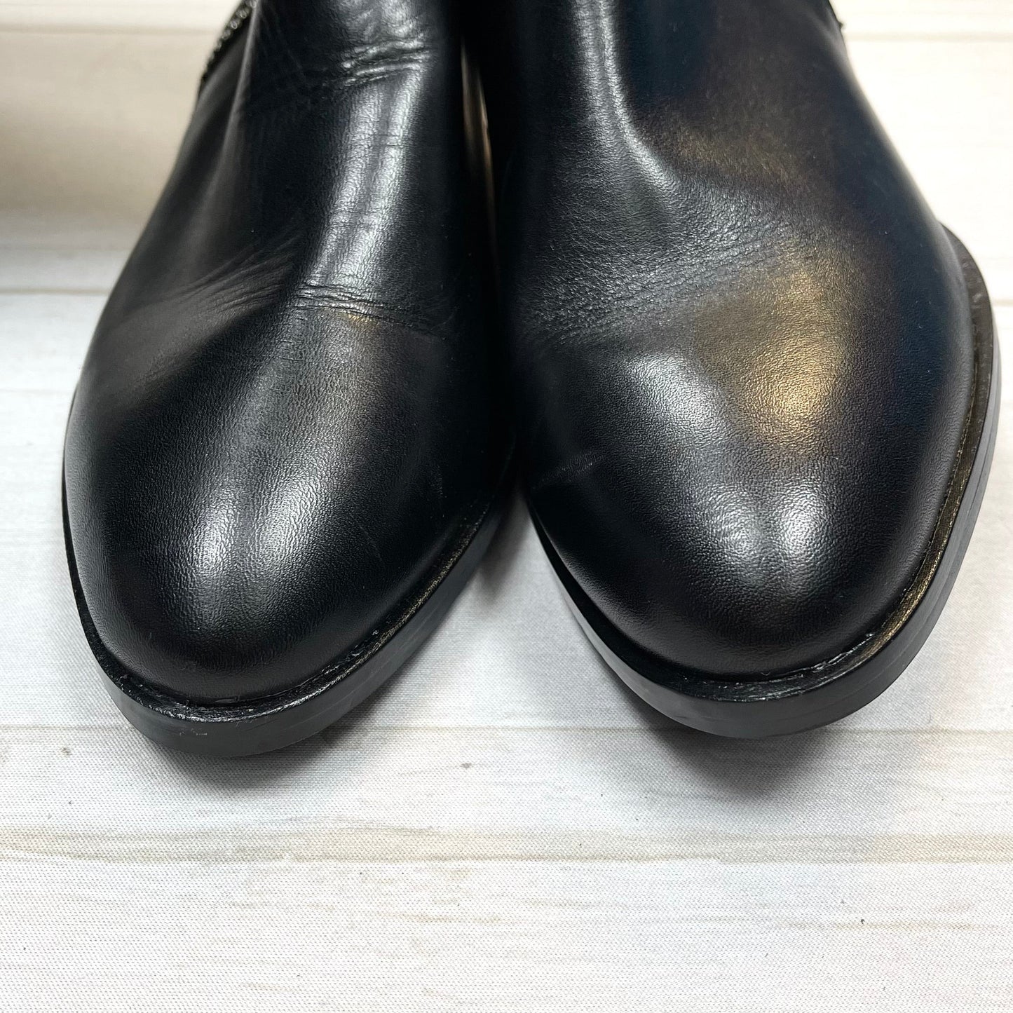 Boots Knee Flats By Dkny  Size: 6.5