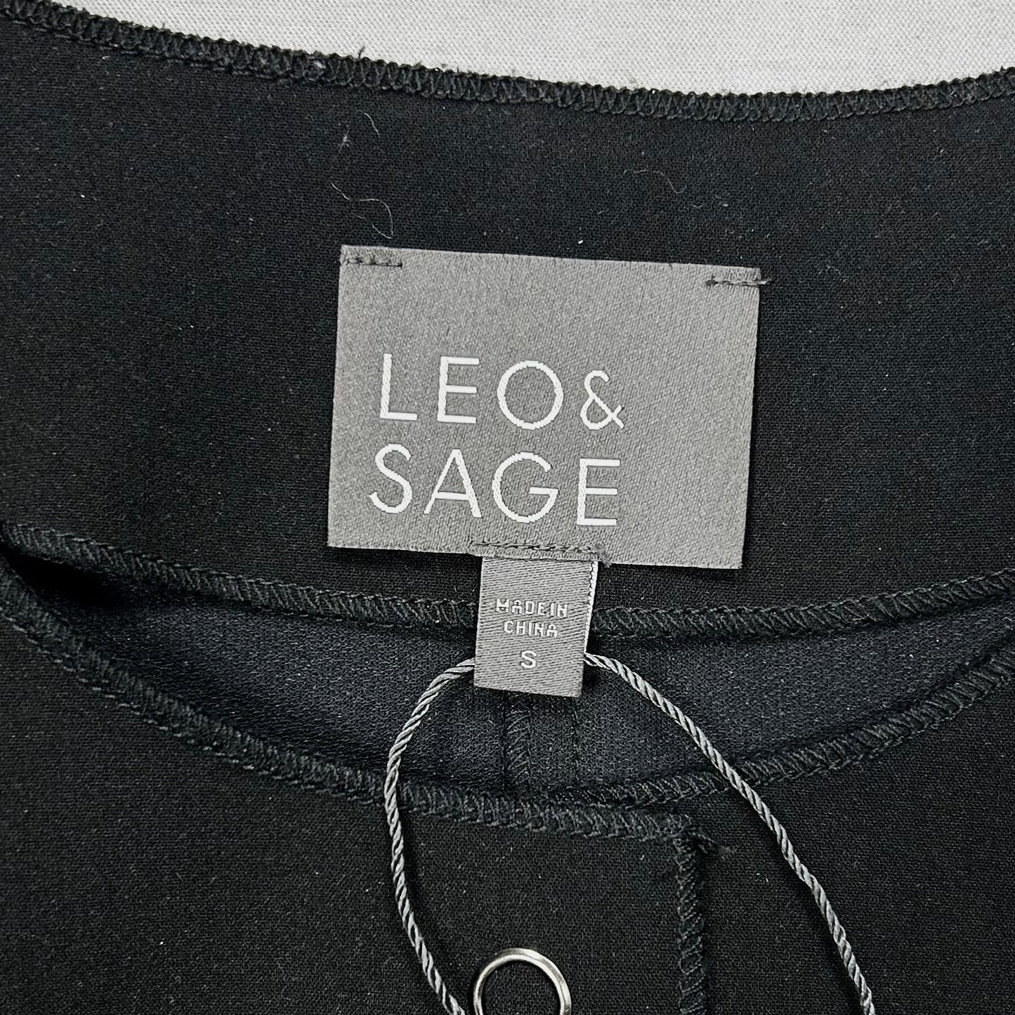 Jacket Designer By Leo & Sage Size: S