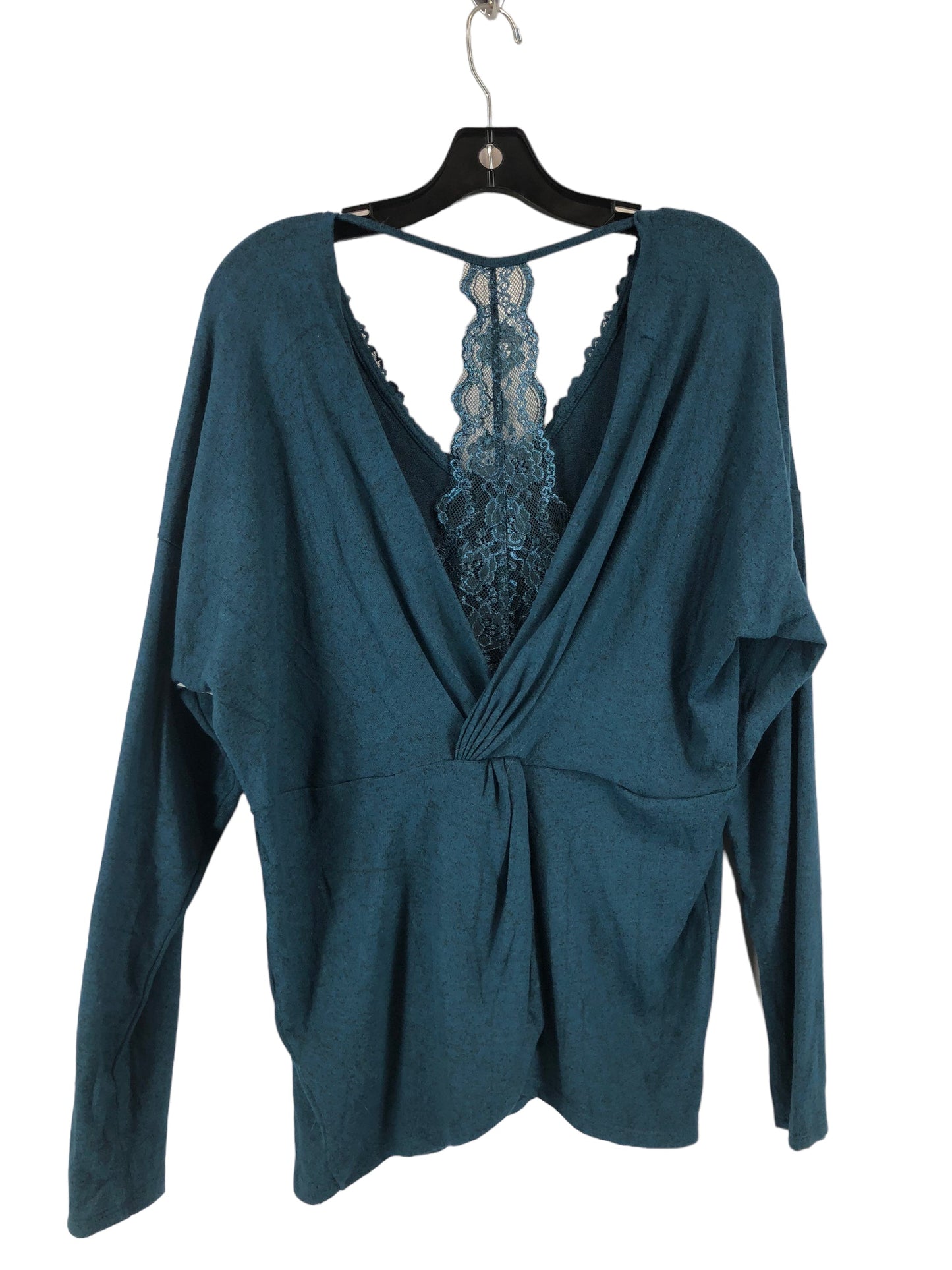 Top Long Sleeve By Maurices  Size: L