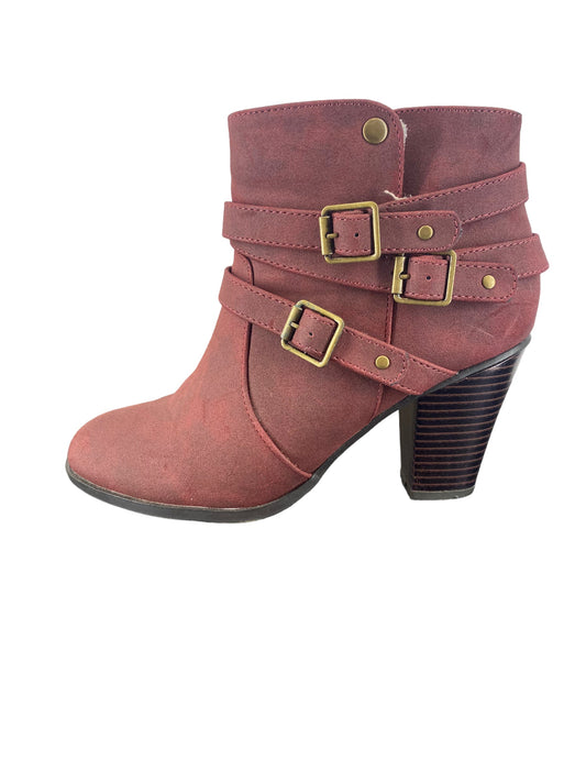 Boots Ankle Heels By Just Fab  Size: 9