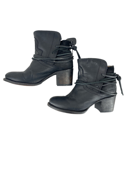 Boots Ankle Heels By Freebird  Size: 7