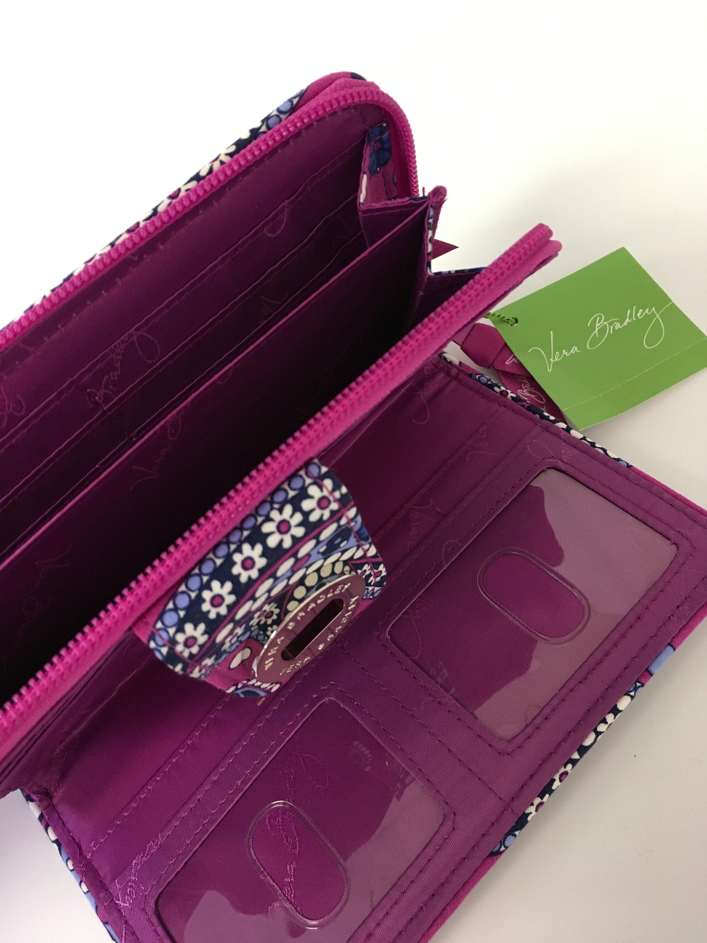 Wallet By Vera Bradley  Size: Medium