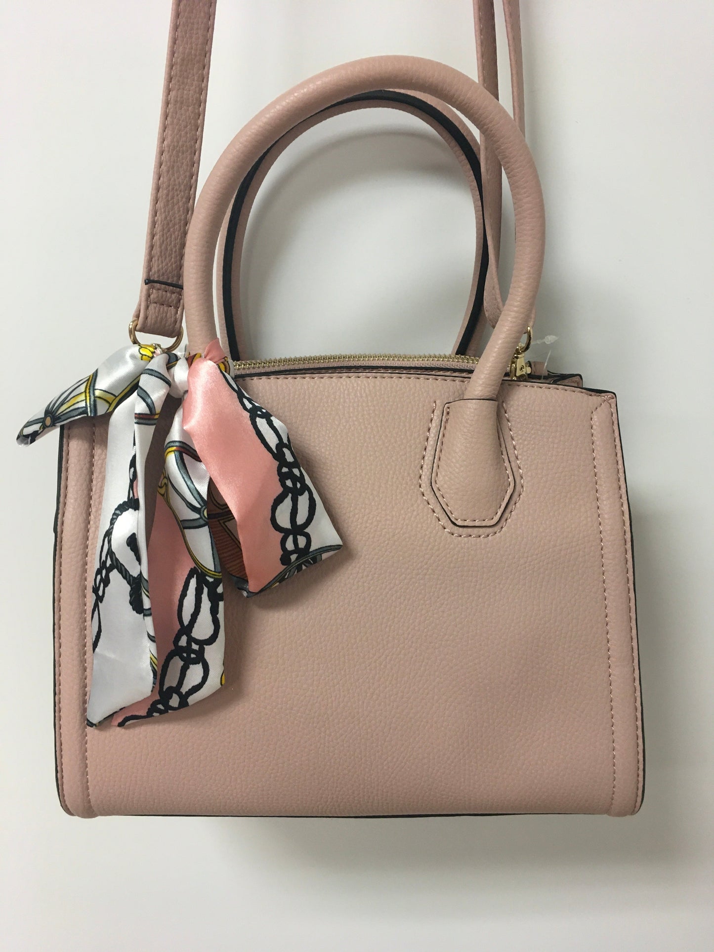 Handbag By Aldo  Size: Medium