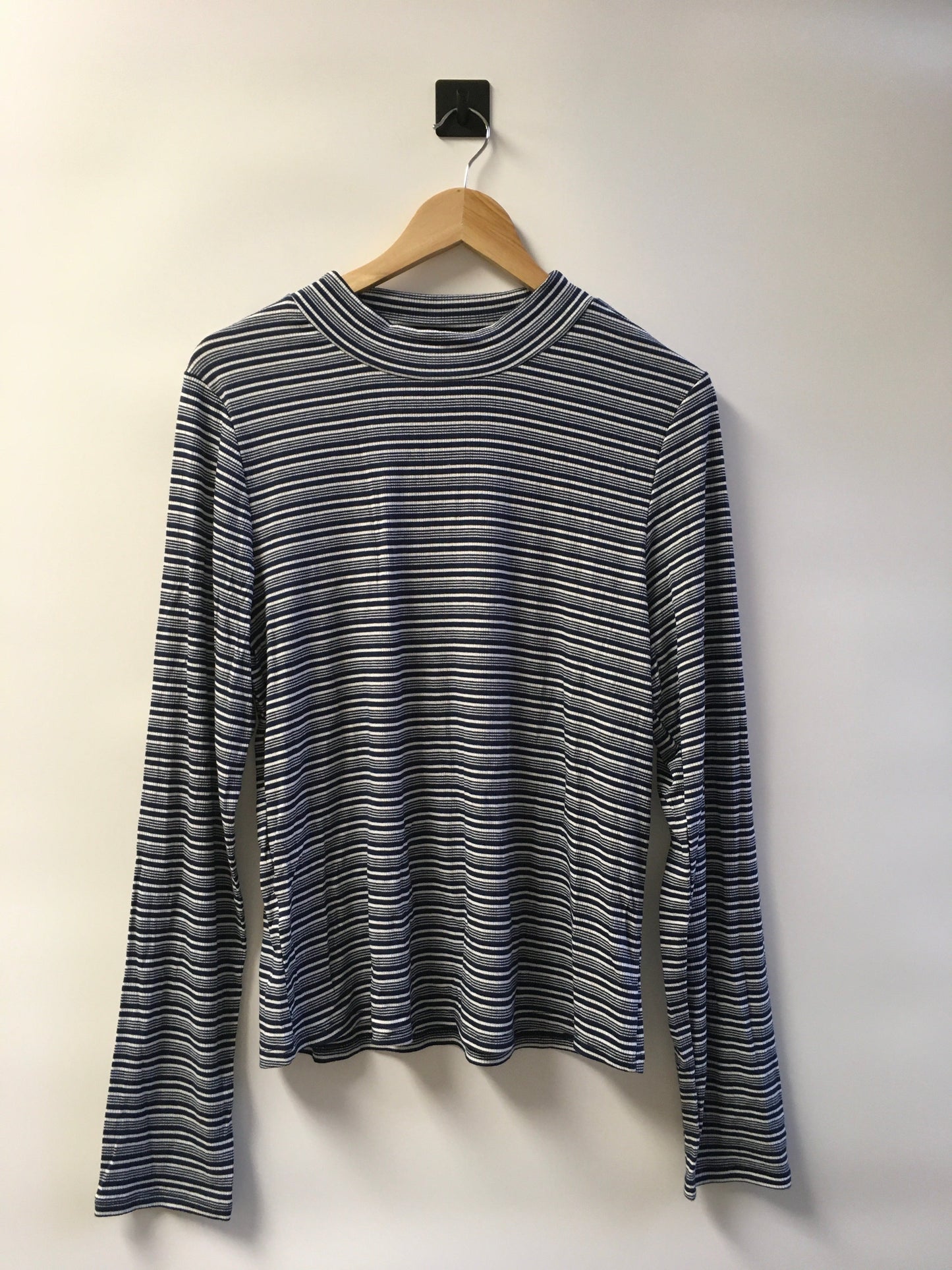 Top Long Sleeve Basic By Eddie Bauer  Size: 2x