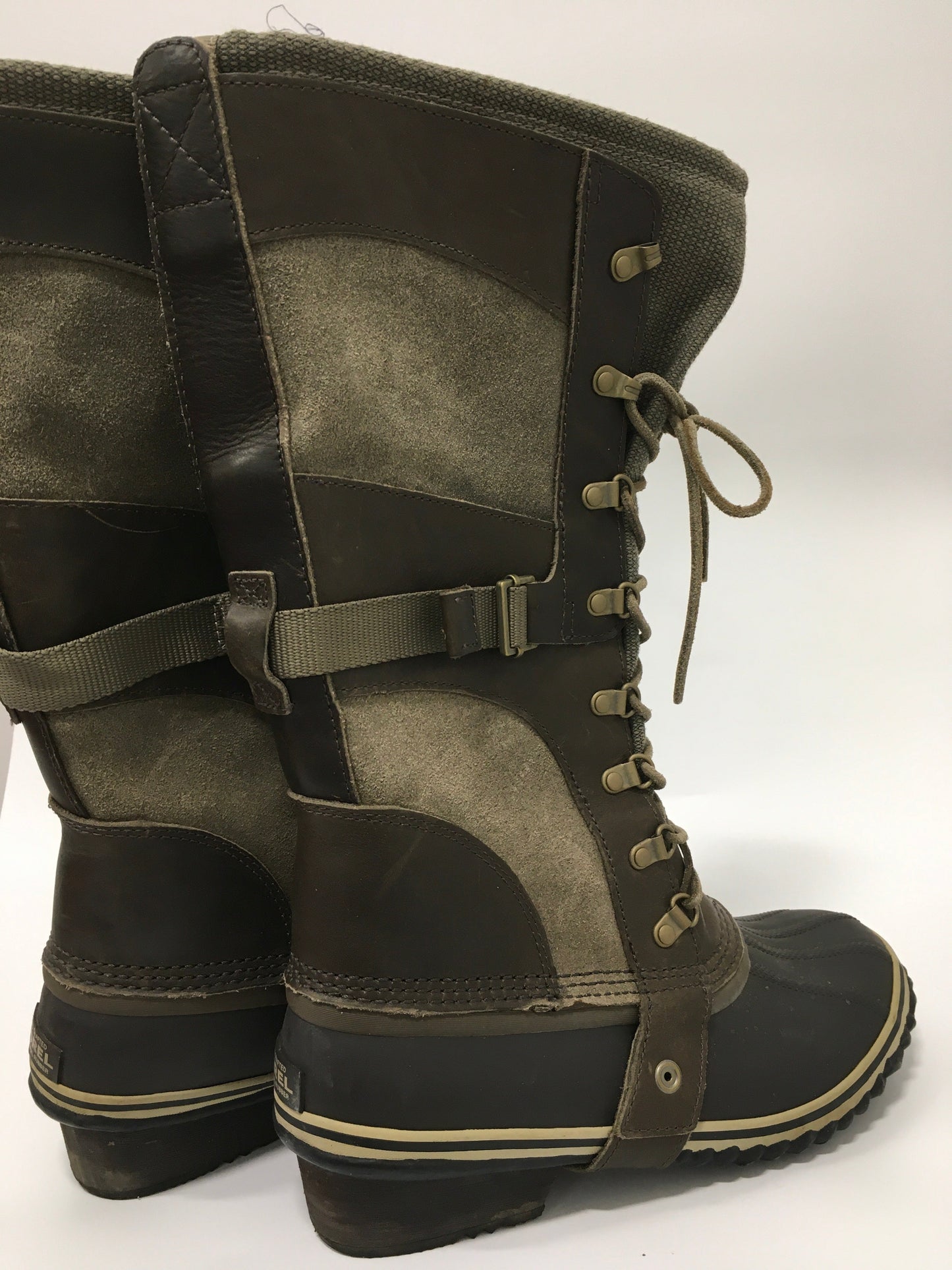 Boots Mid-calf Flats By Sorel  Size: 10