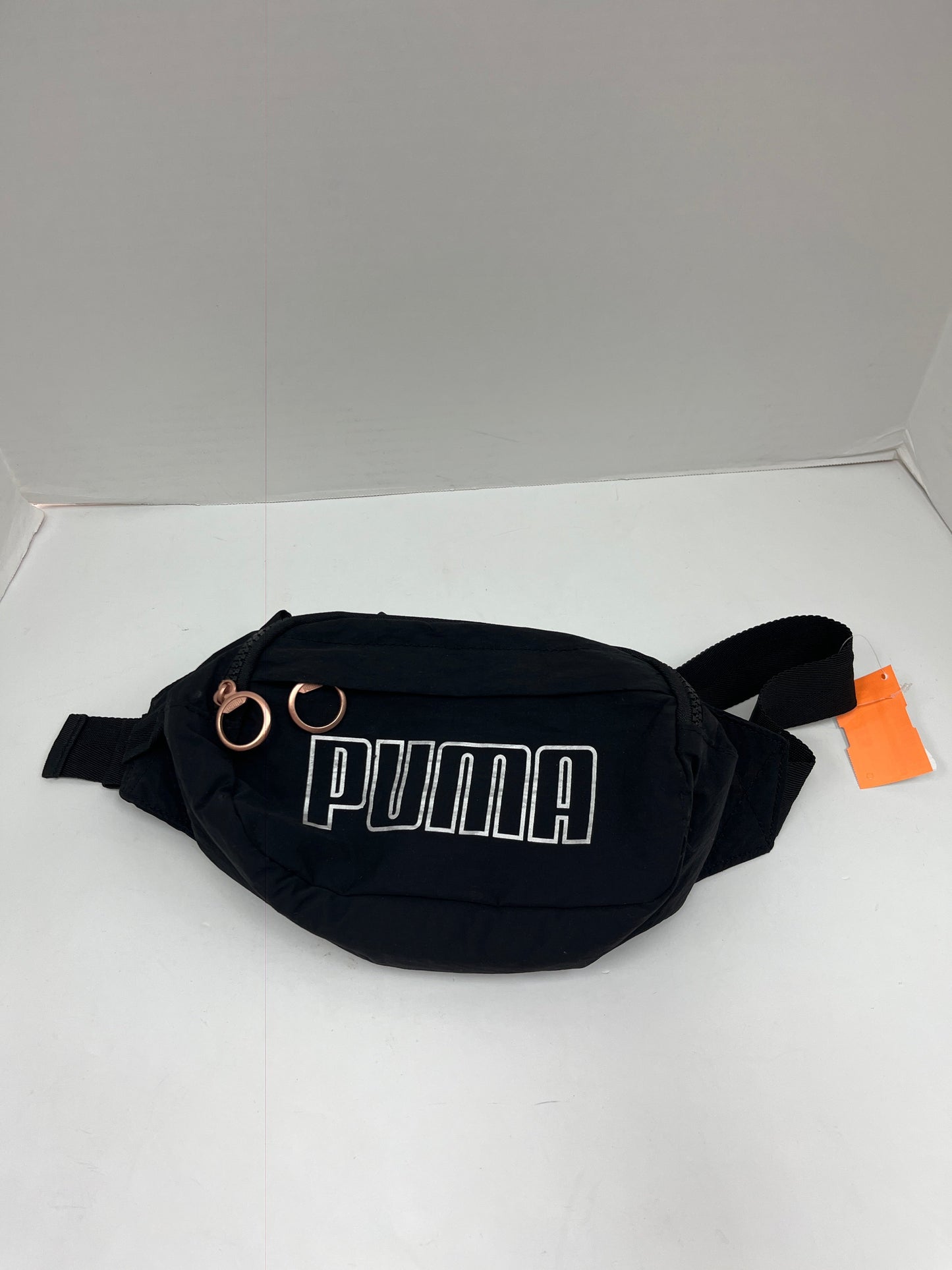 Handbag By Puma  Size: Medium