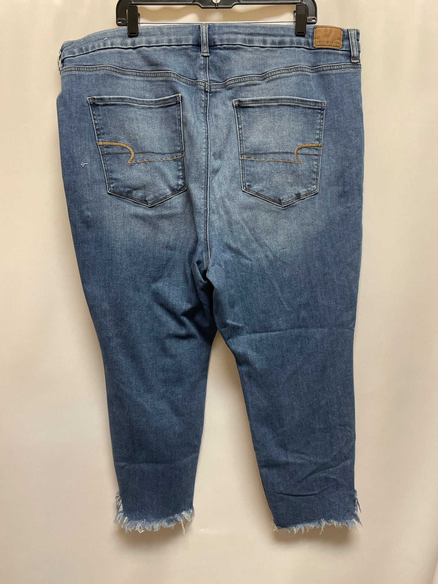 Jeans Cropped By American Eagle  Size: 24