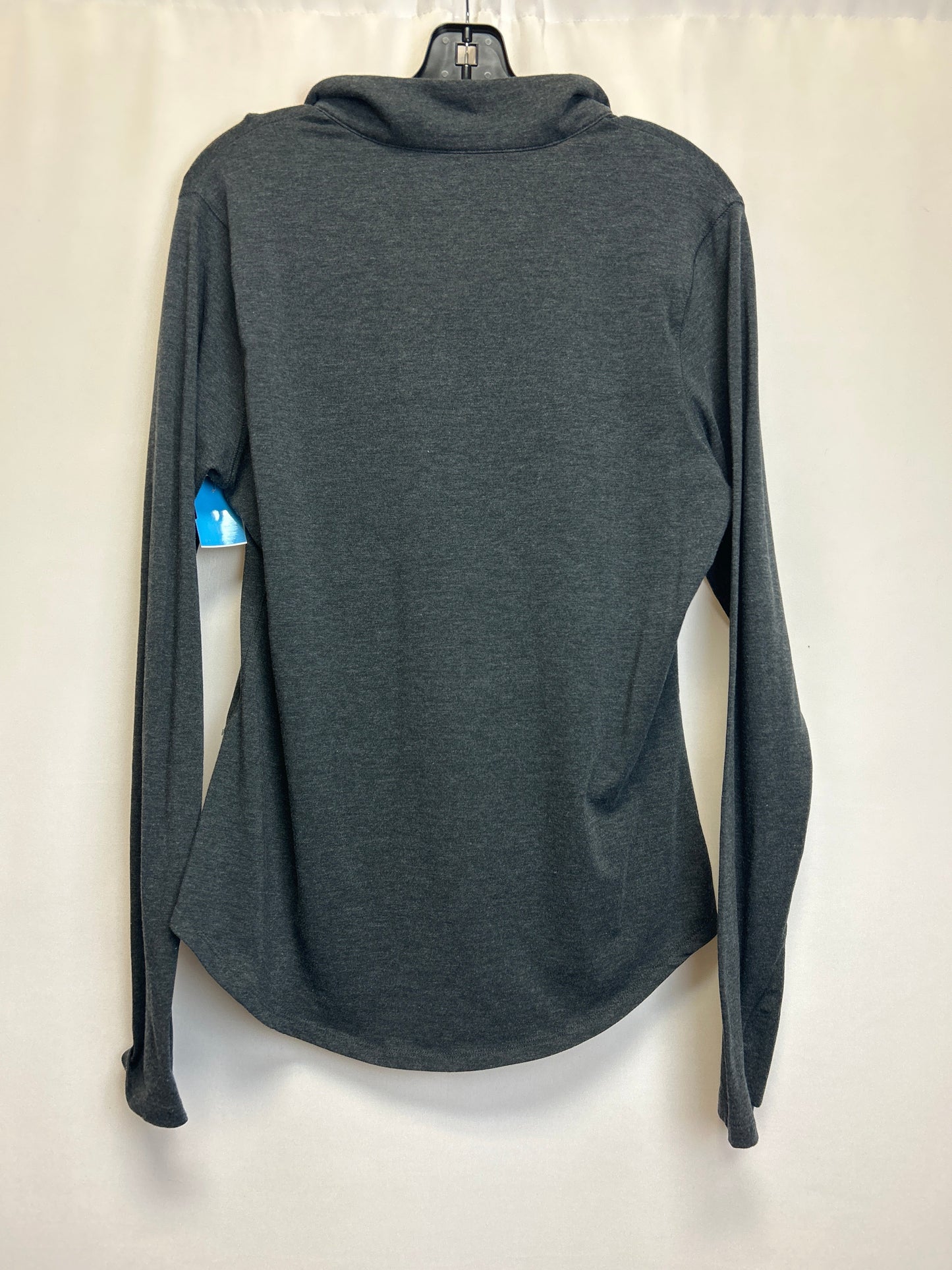 Athletic Top Long Sleeve Collar By Under Armour  Size: L