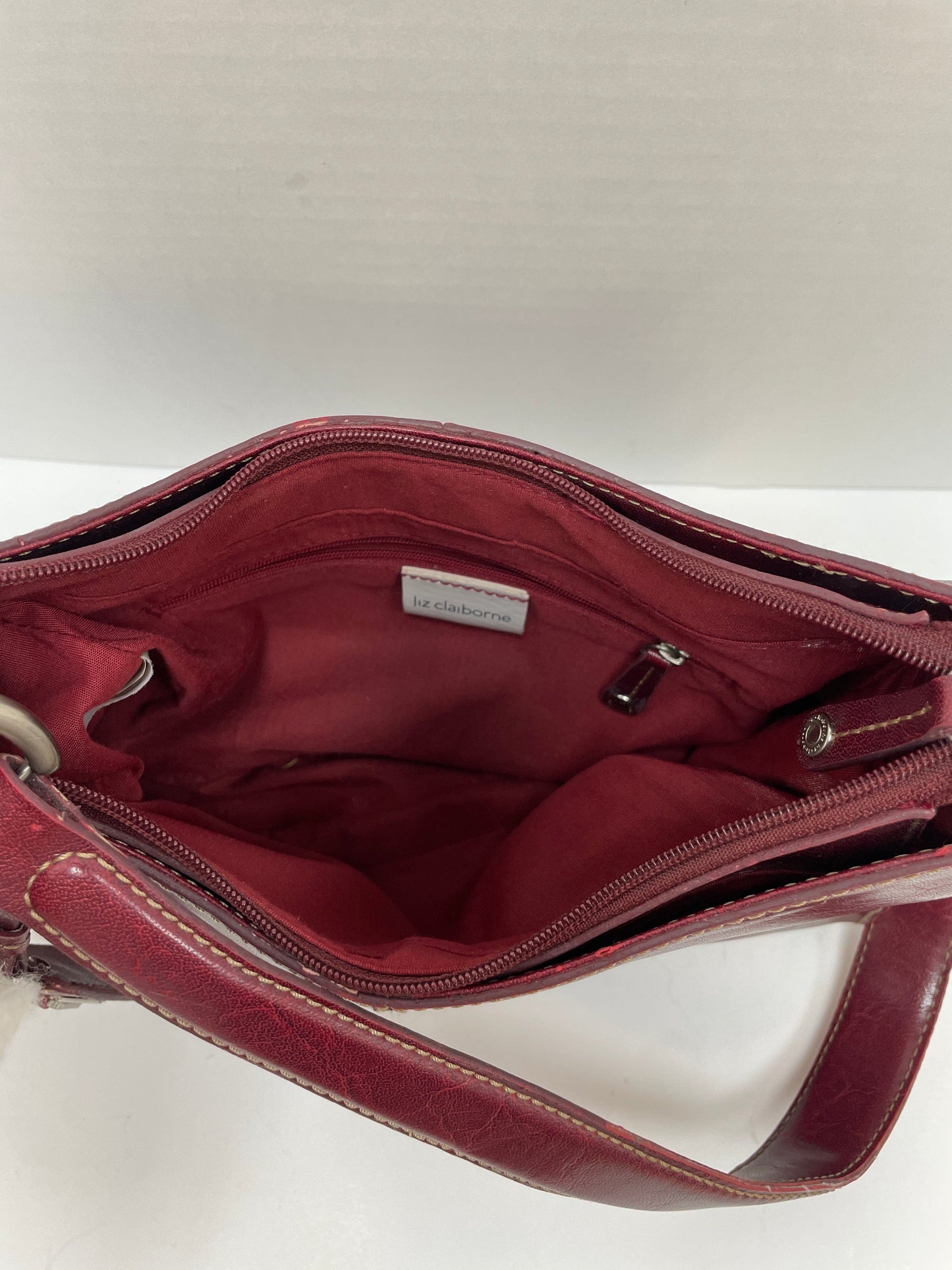 Handbag By Liz Claiborne  Size: Medium