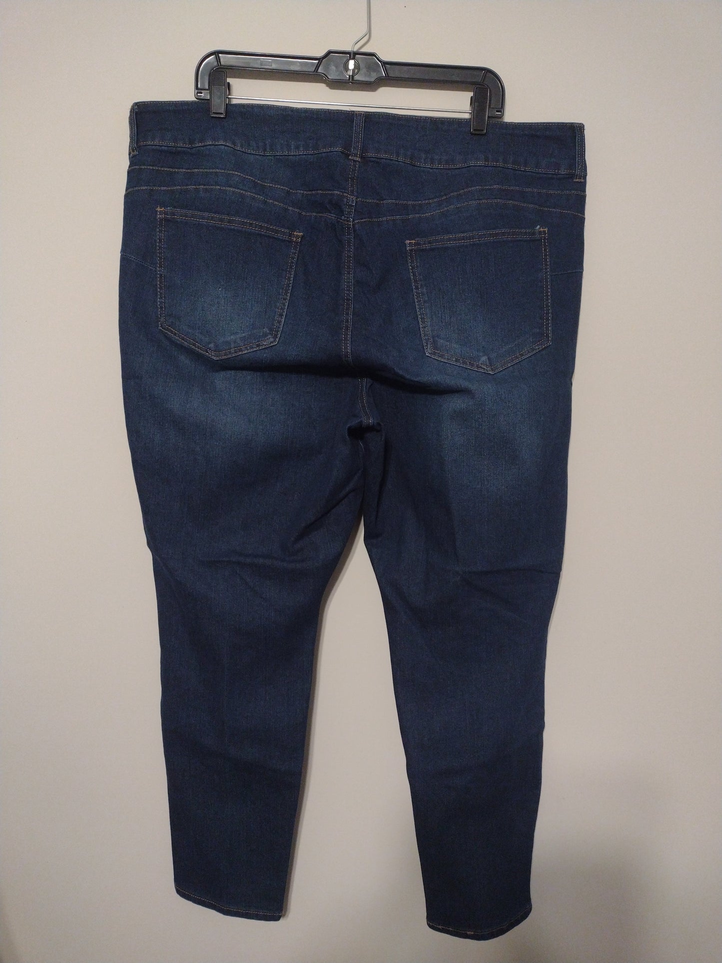 Jeans Straight By Clothes Mentor  Size: 22