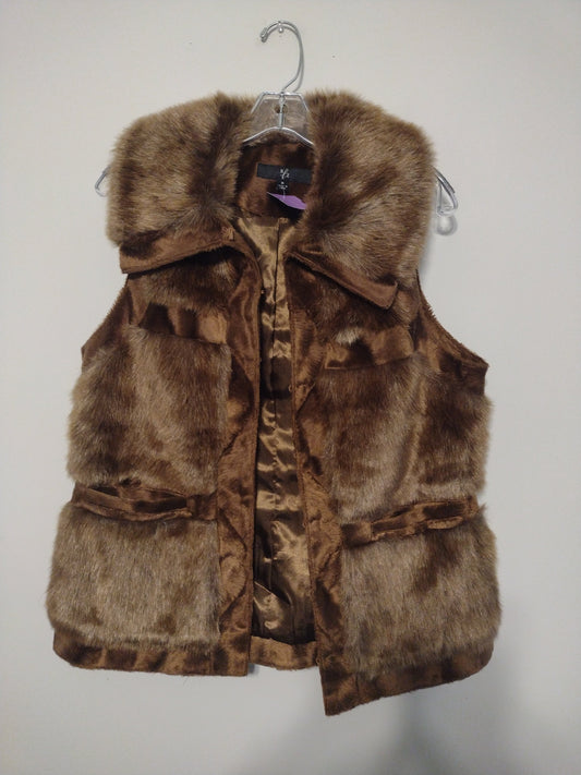 Vest Faux Fur & Sherpa By Cmf  Size: M