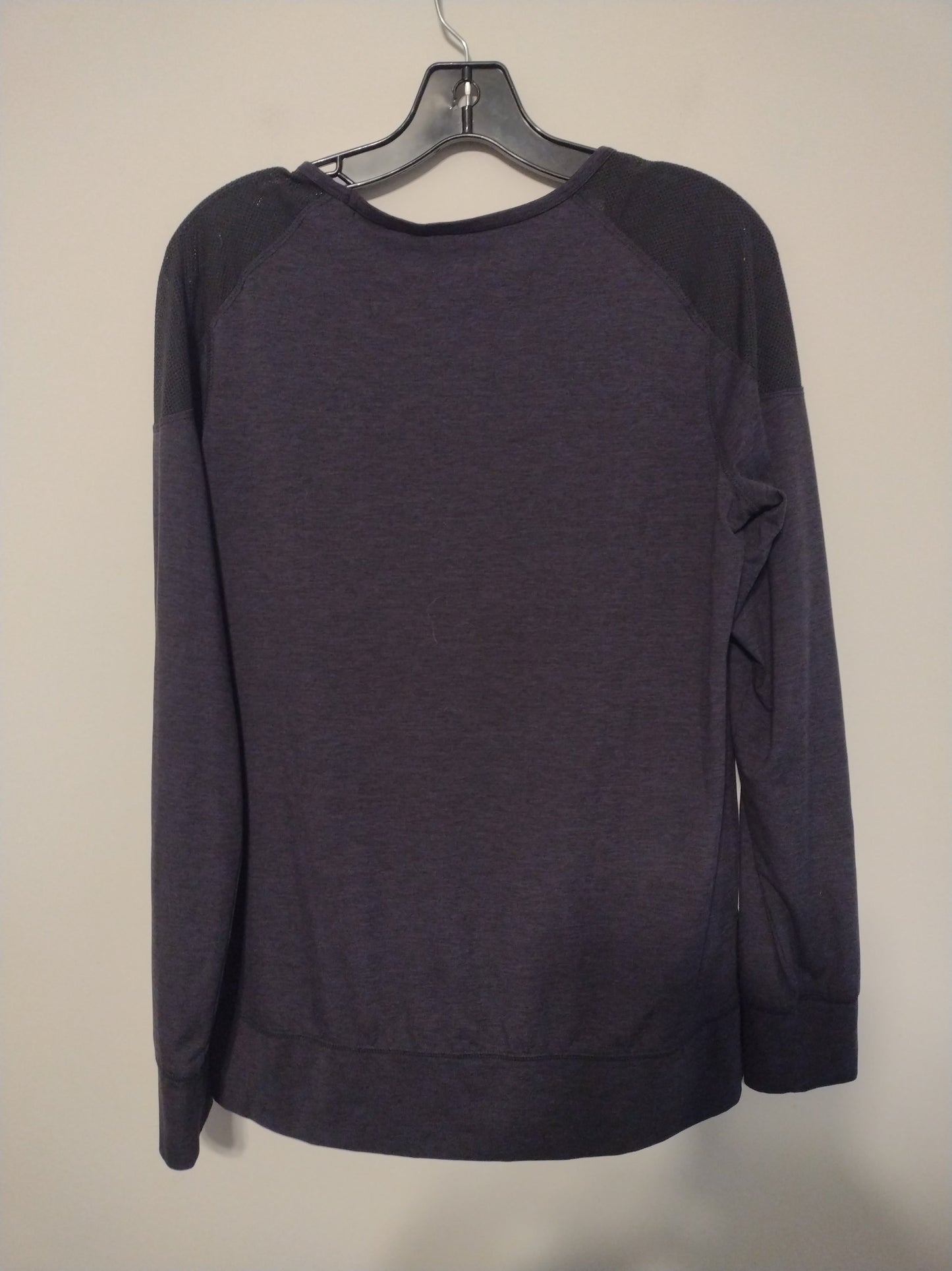 Athletic Top Long Sleeve Collar By Reebok  Size: M