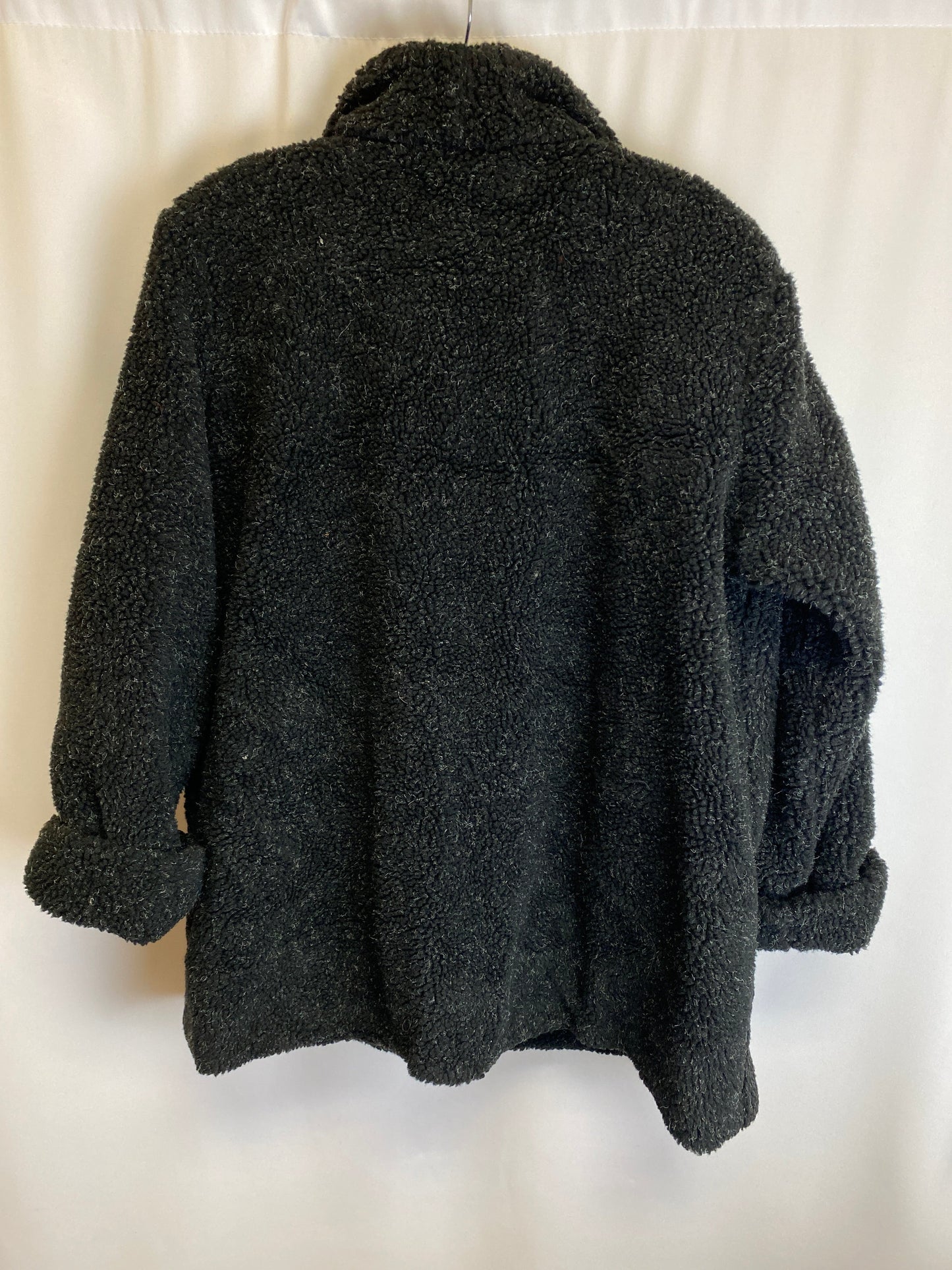 Coat Faux Fur & Sherpa By Cmf  Size: M