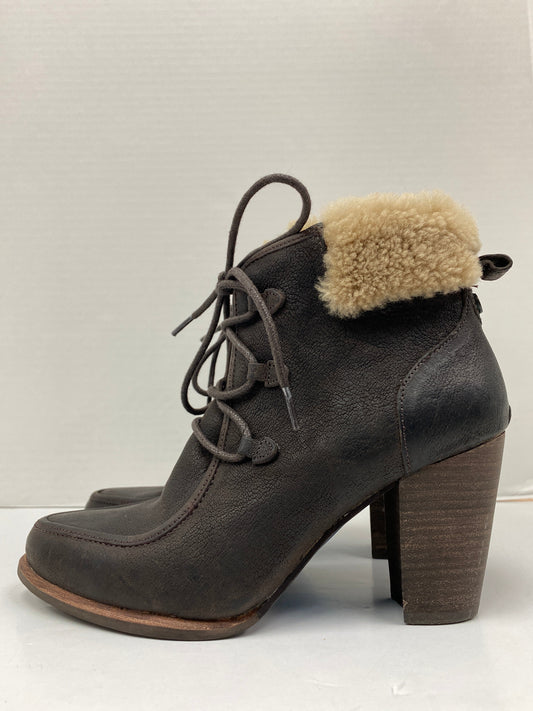Boots Ankle Heels By Ugg  Size: 8