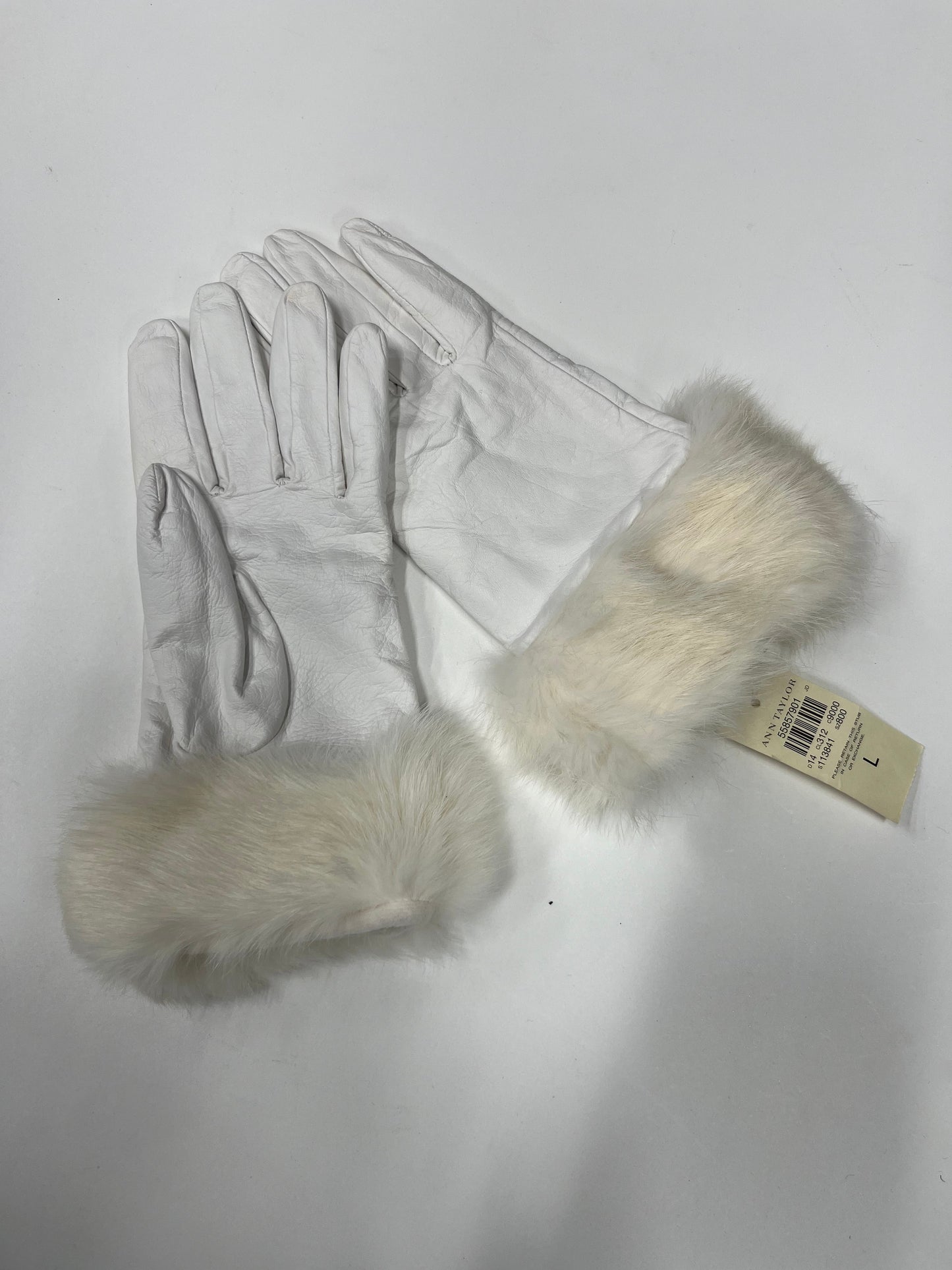 Gloves By Ann Taylor O NWT