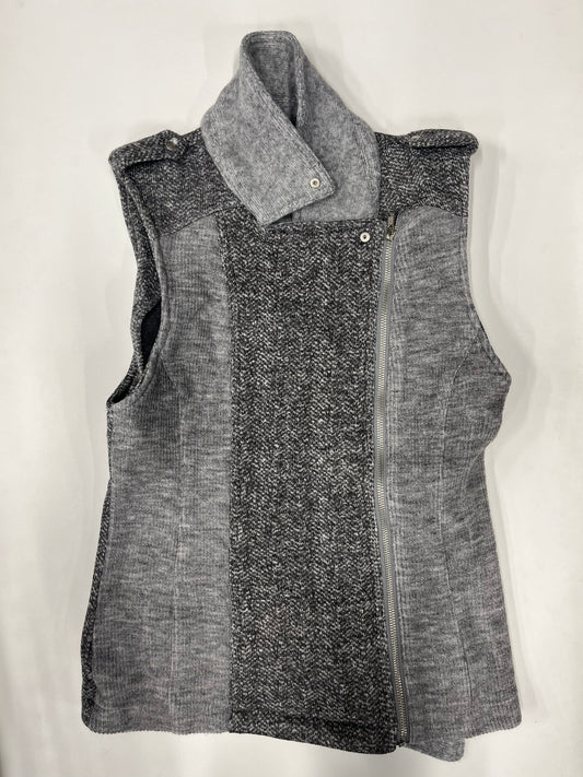Vest By Hem & Thread  Size: S