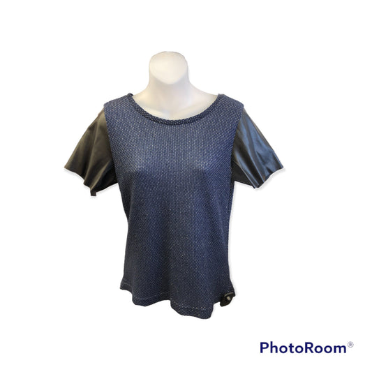 Top Short Sleeve By Blossom & Clover Size: M