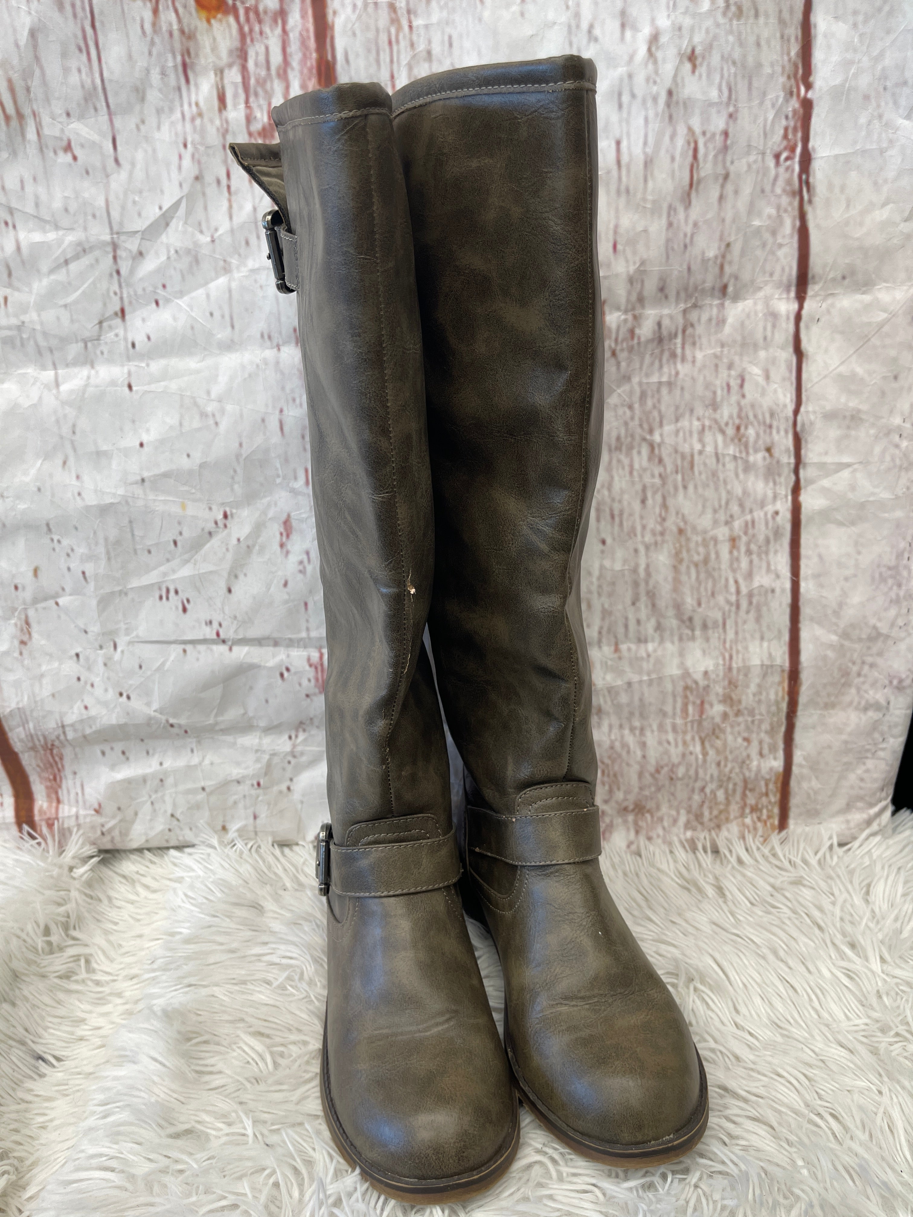 Candies knee hotsell high boots