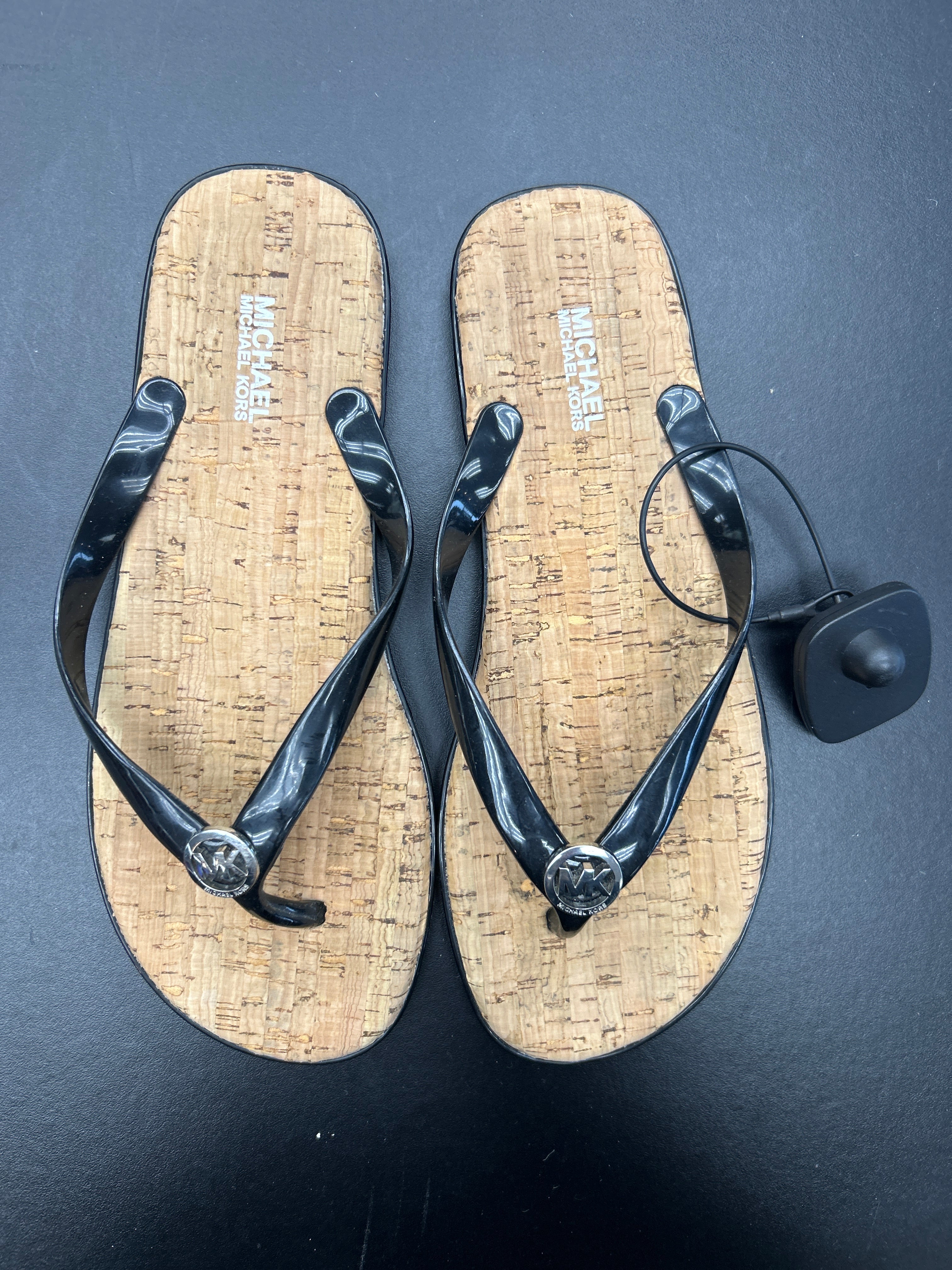 Michael kors store flip flops black