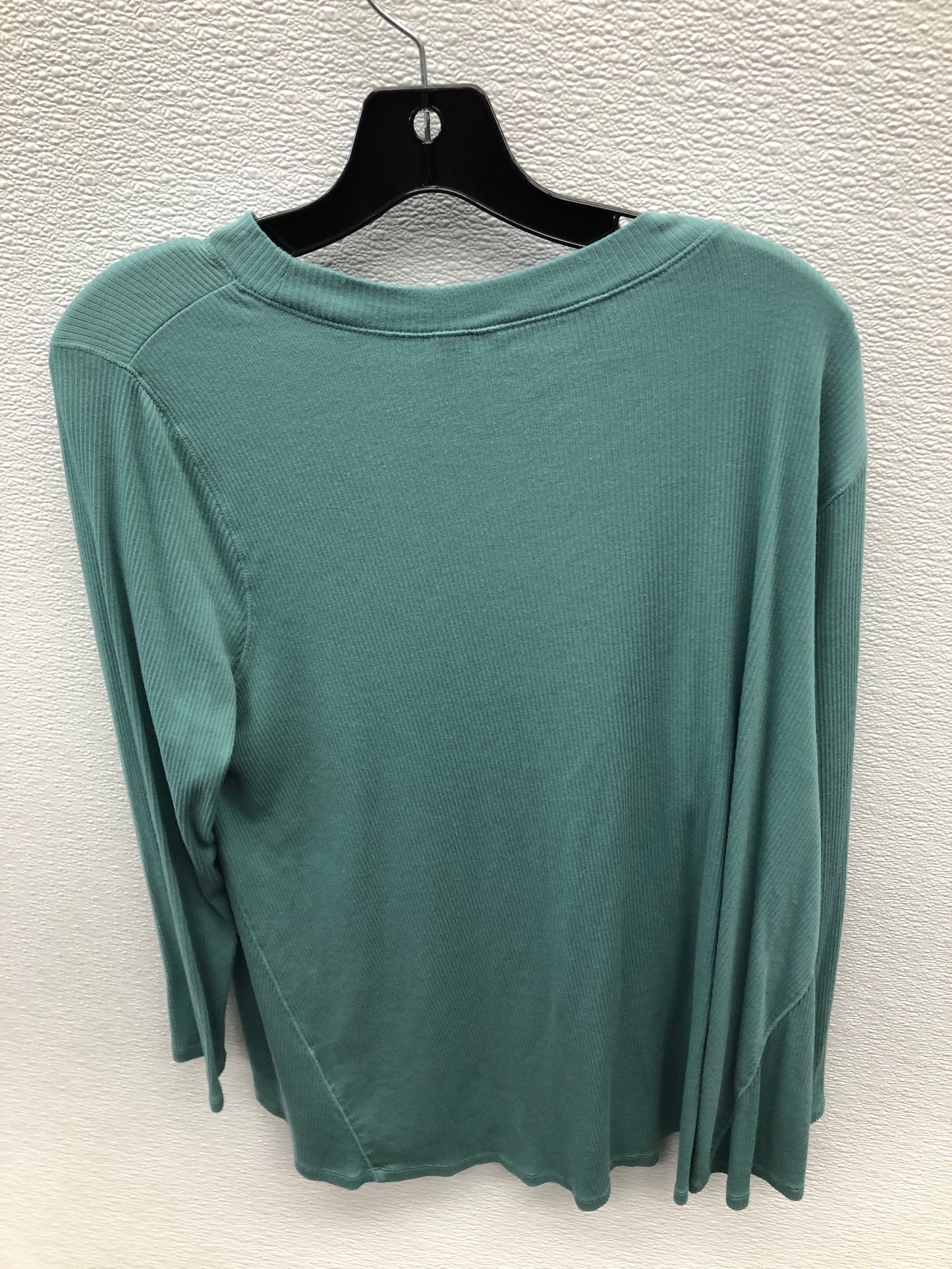 Top Long Sleeve By Clothes Mentor  Size: L