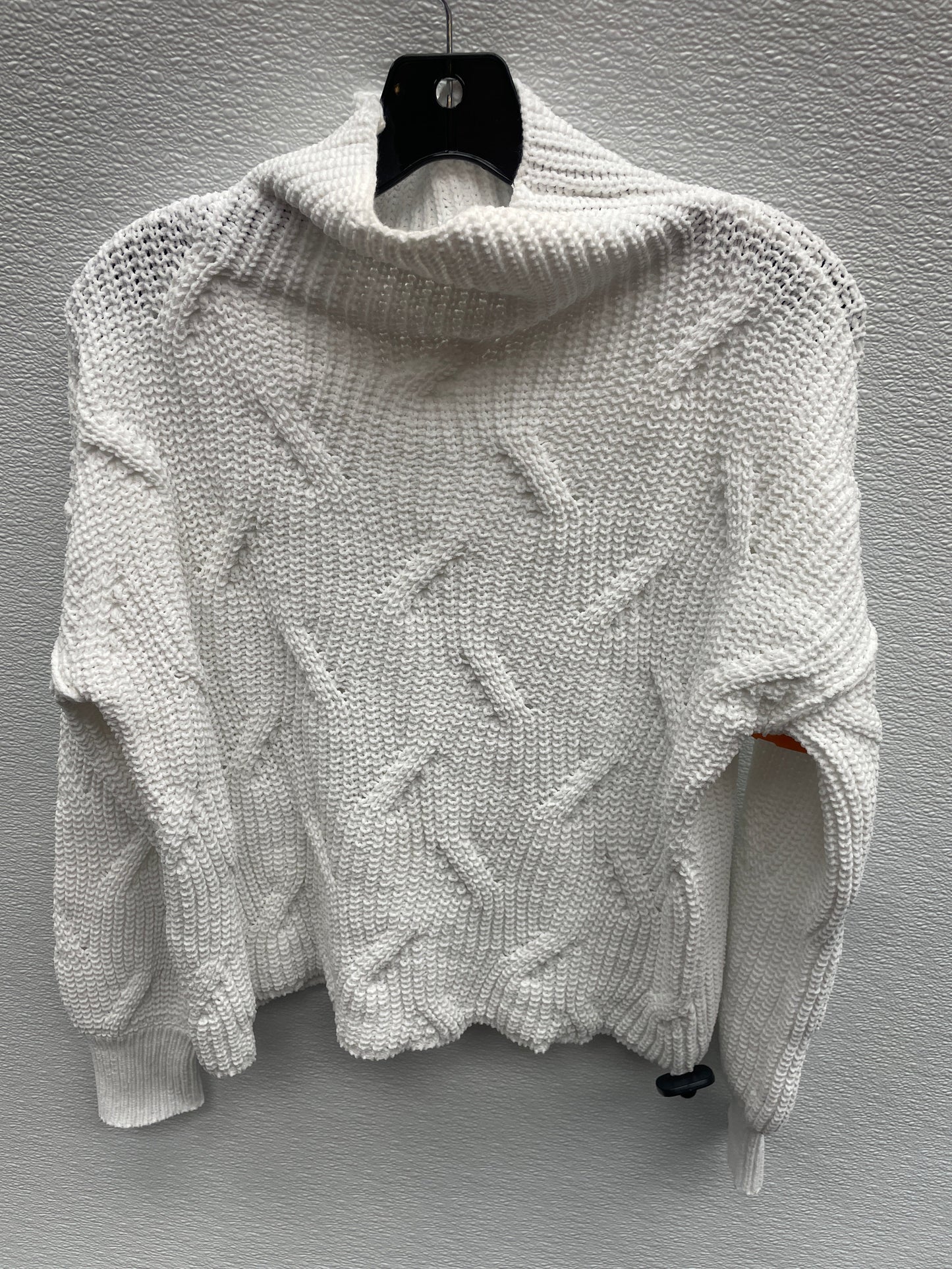 Sweater By Poof  Size: M