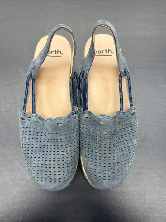 Shoes Flats Espadrille By Earth  Size: 7