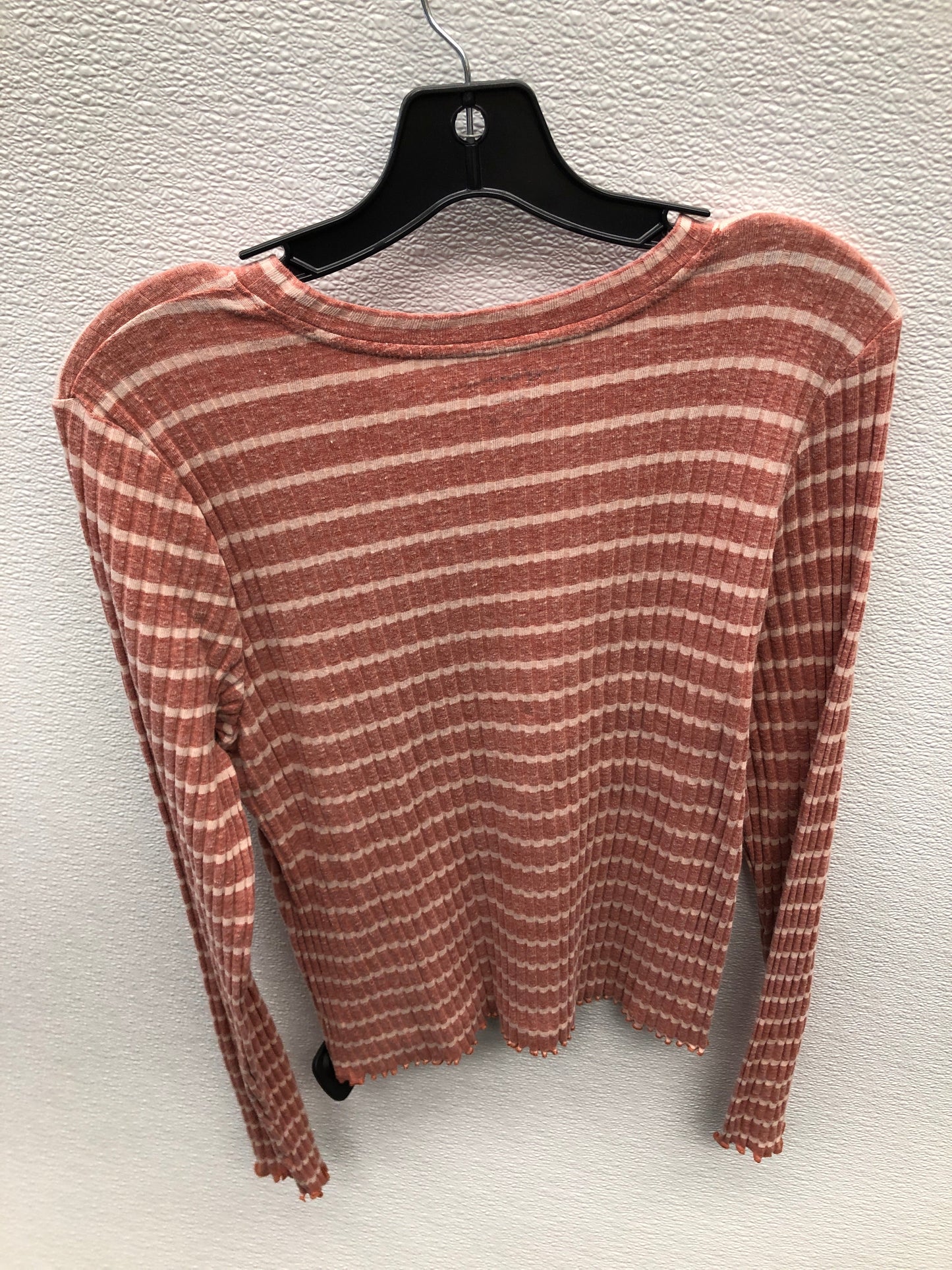 Top Long Sleeve By American Eagle  Size: Xl