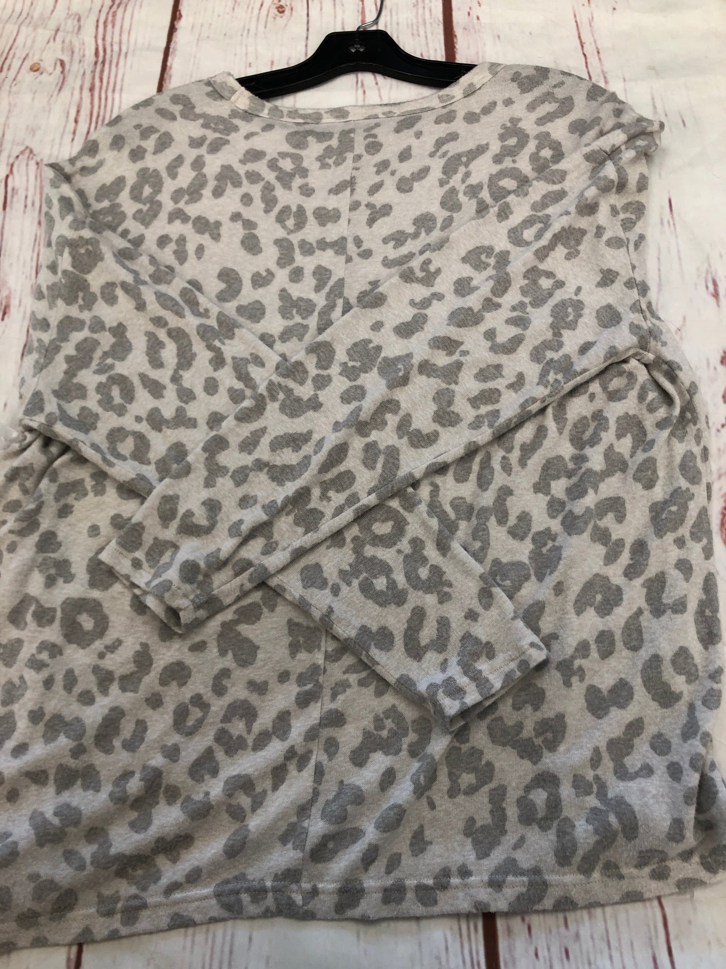 Top Long Sleeve By Old Navy  Size: L