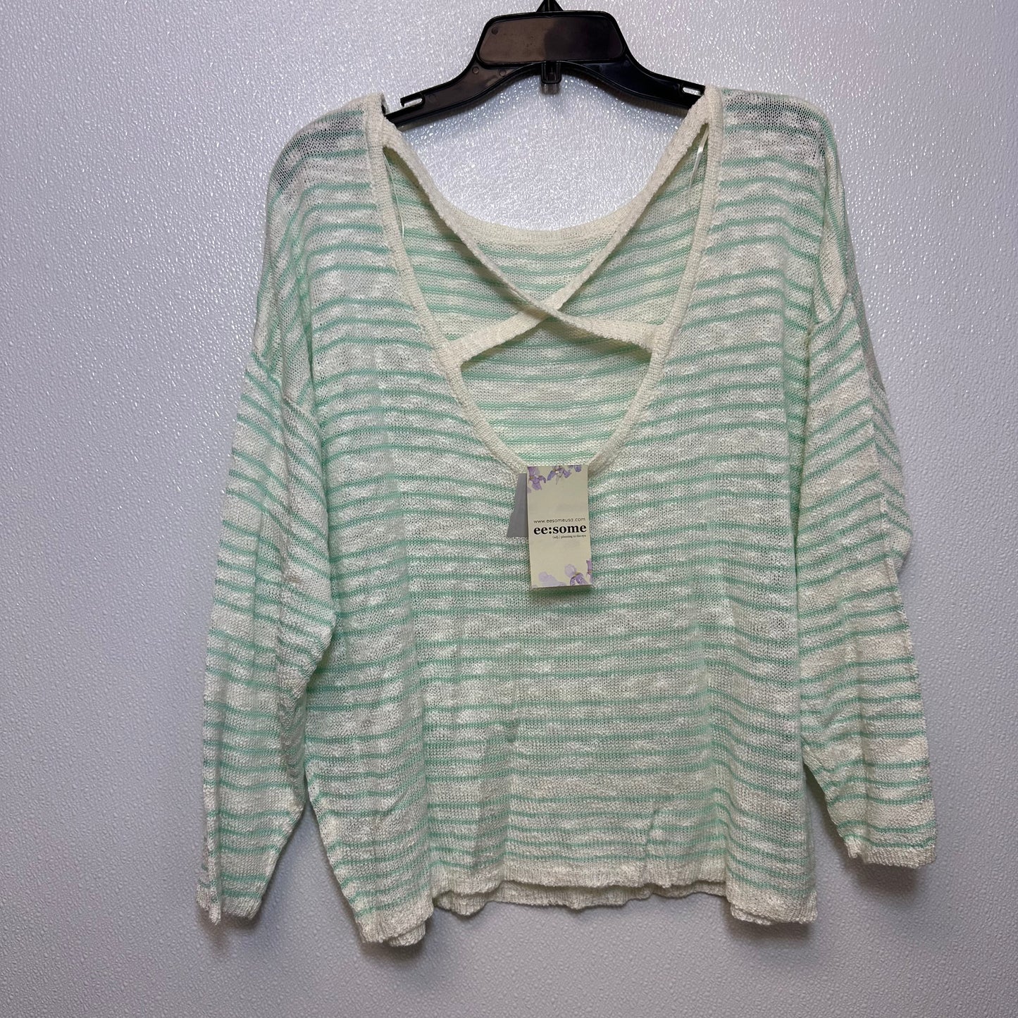 Top Long Sleeve By Ee Some  Size: L