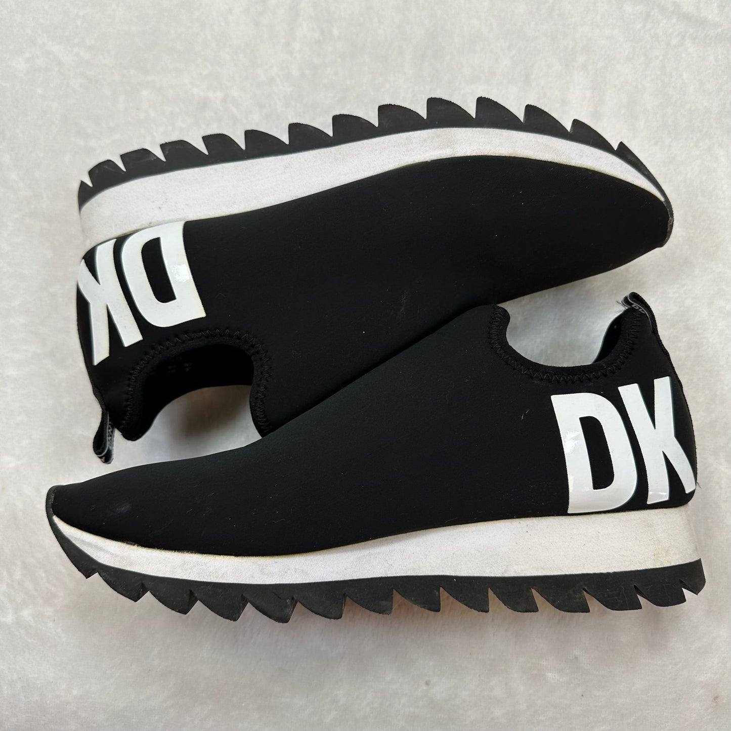 Shoes Athletic By Dkny  Size: 10