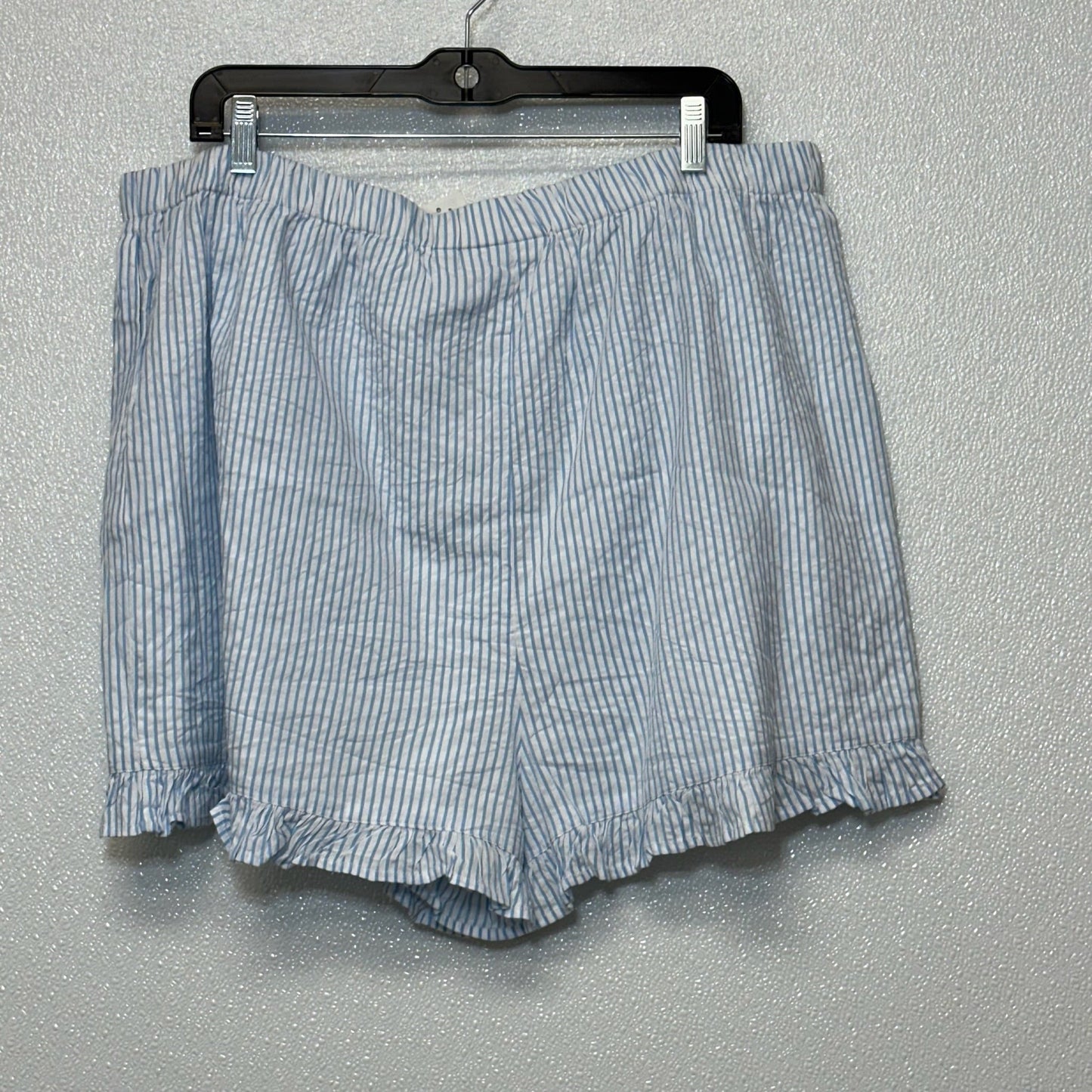 Shorts Set By Clothes Mentor  Size: 2