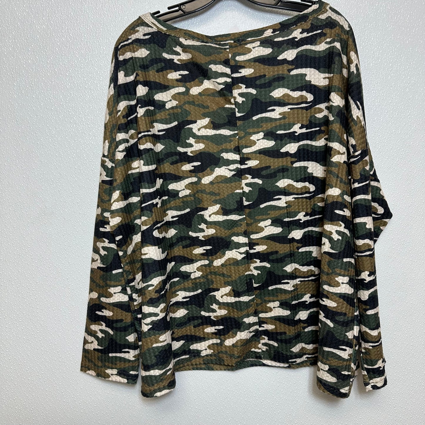 Top Long Sleeve By Clothes Mentor  Size: L