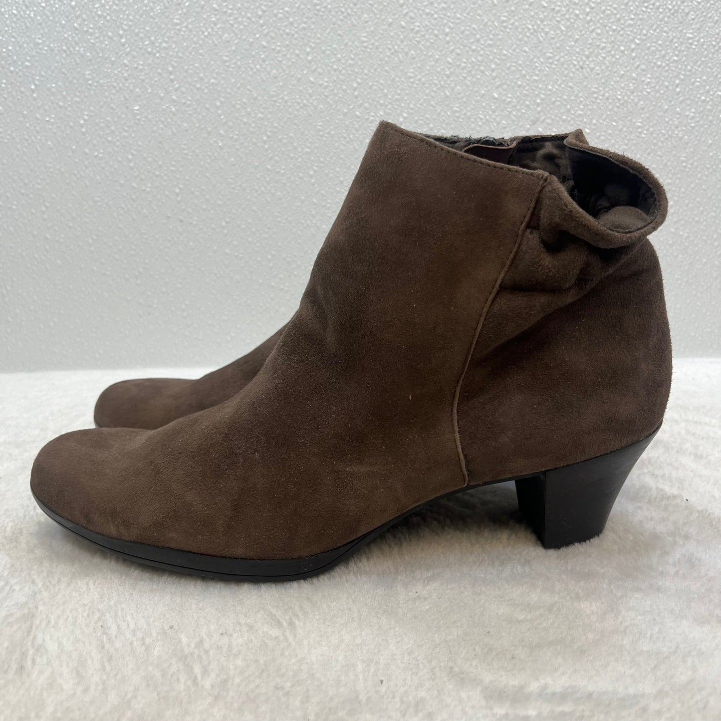 Boots Ankle Heels By Munro  Size: 11