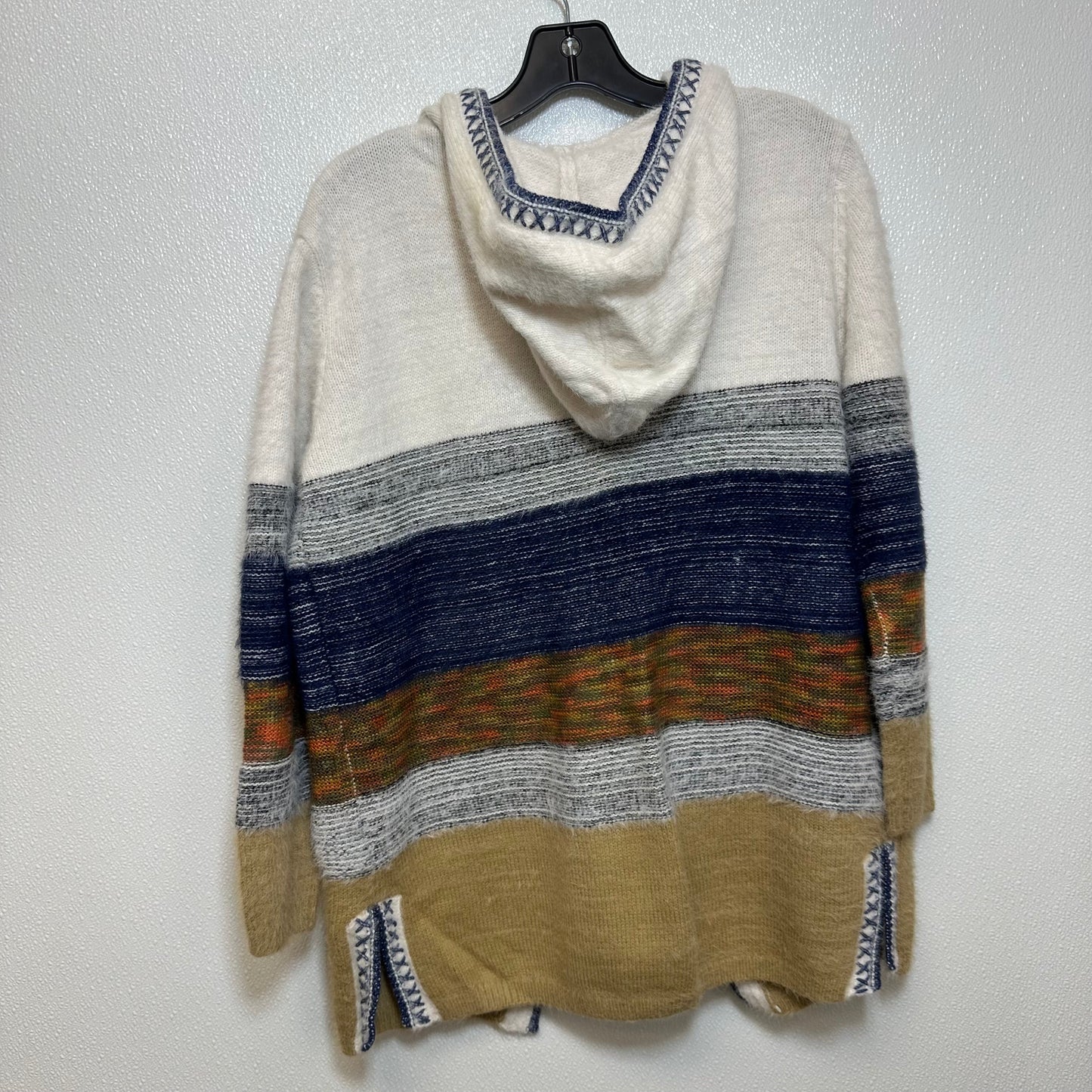 Cardigan By Fate  Size: S