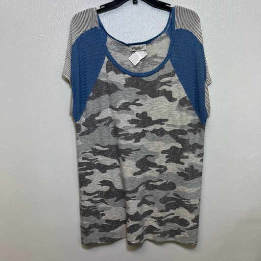 Top Short Sleeve By Clothes Mentor  Size: 2x